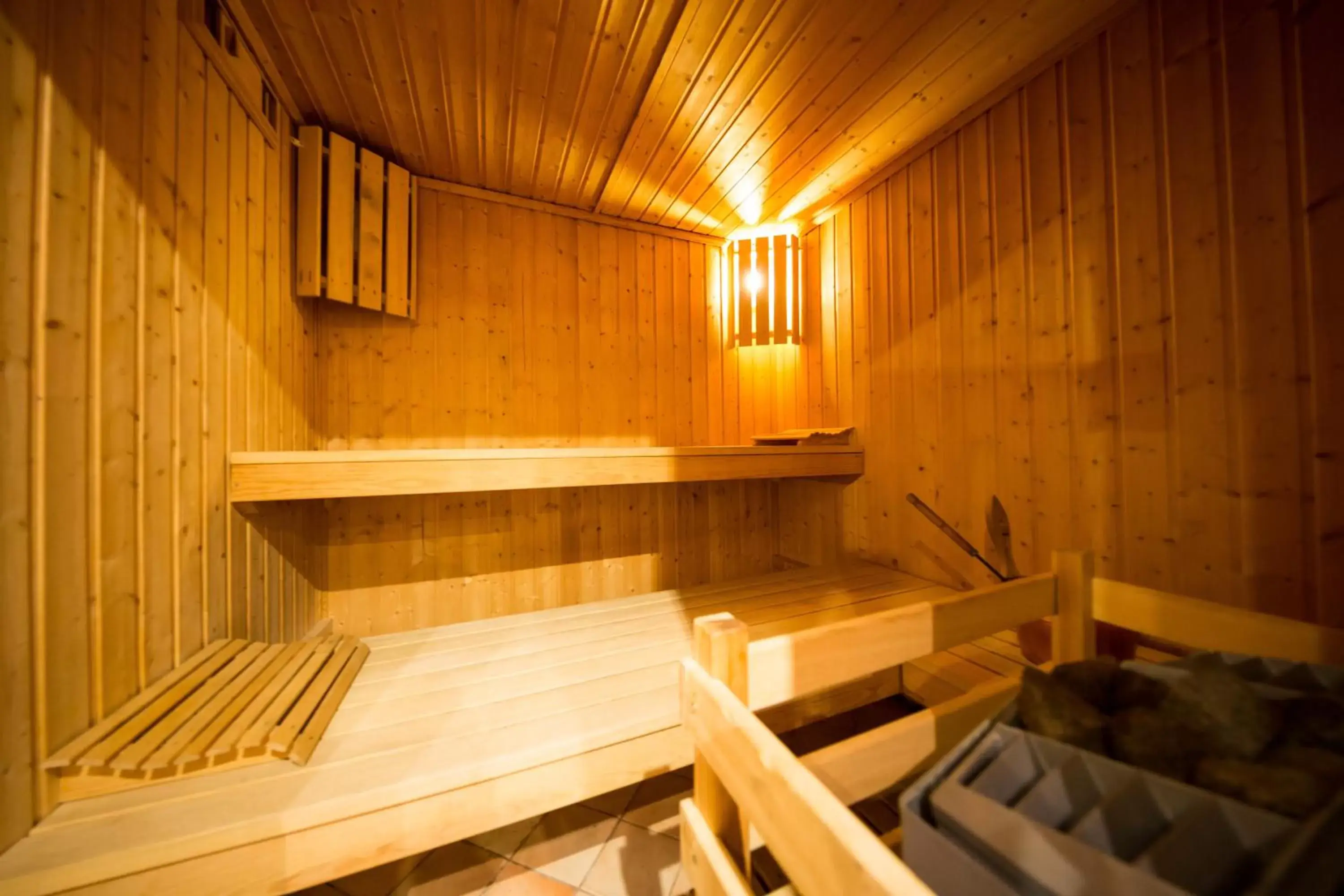 Sauna in Les Gourmets - Chalet Hotel