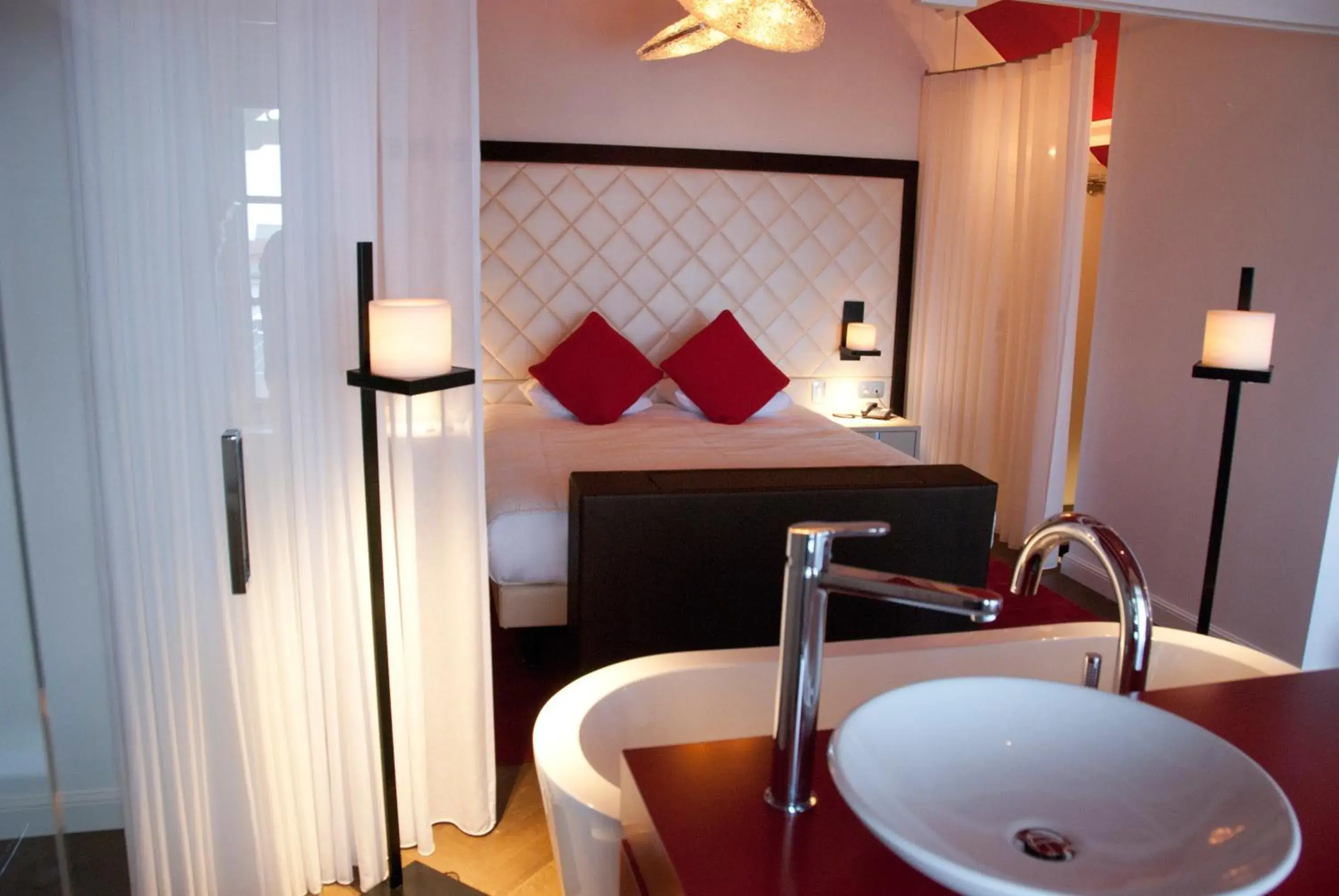 Bedroom, Bathroom in Hotel Spaander, BW Signature Collection