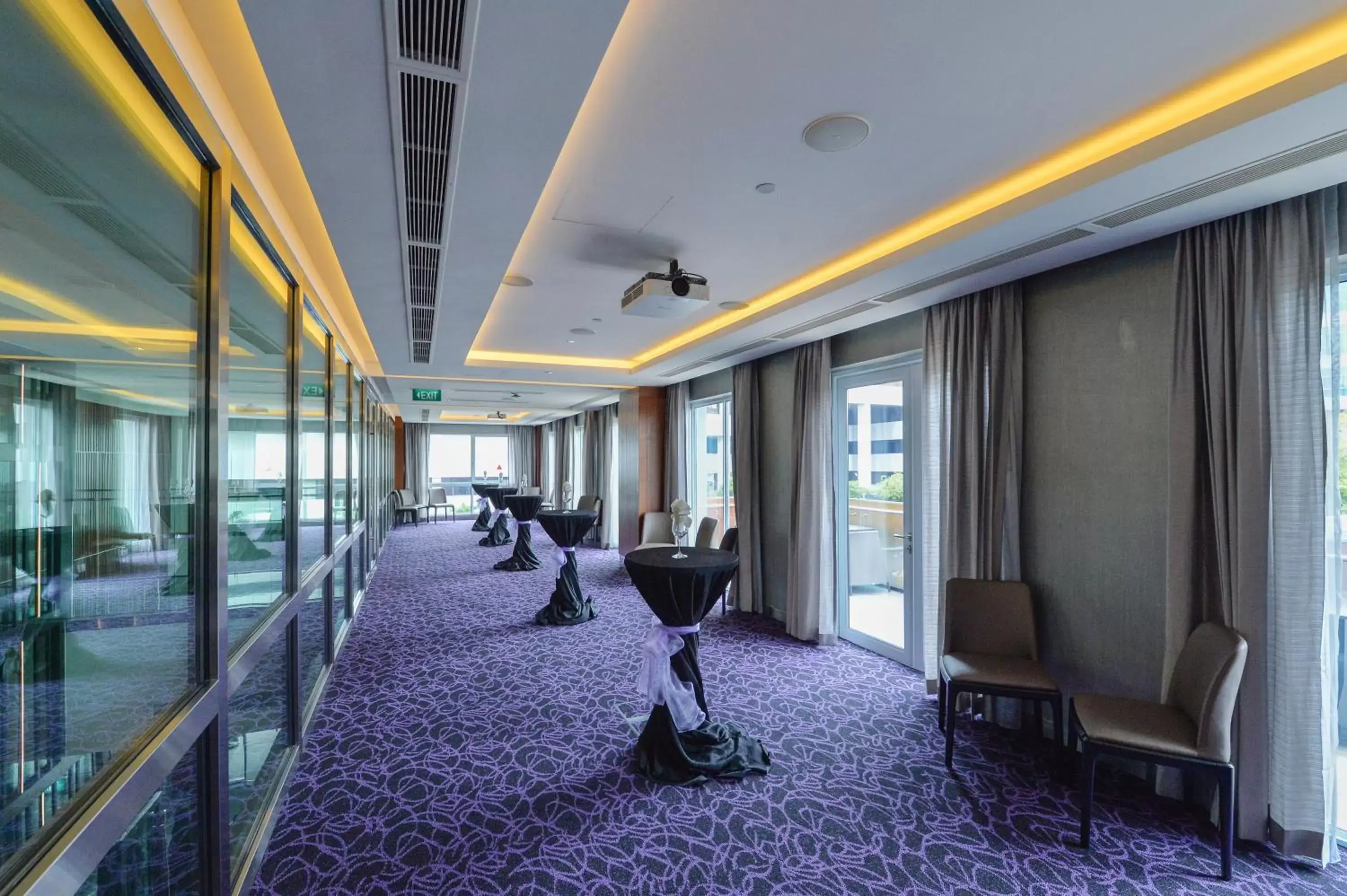 Banquet/Function facilities, Business Area/Conference Room in Aqueen Hotel Paya Lebar