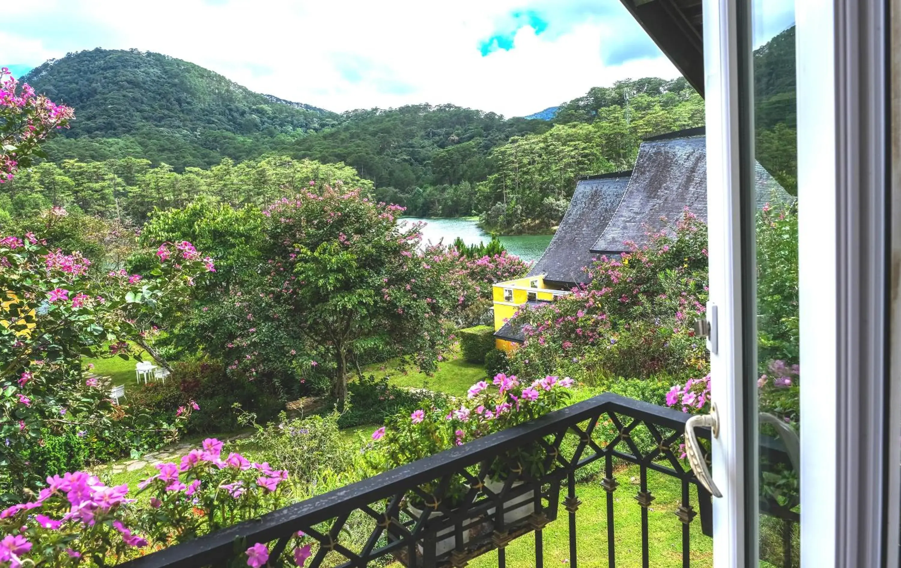 Garden view, Balcony/Terrace in Binh An Village Resort