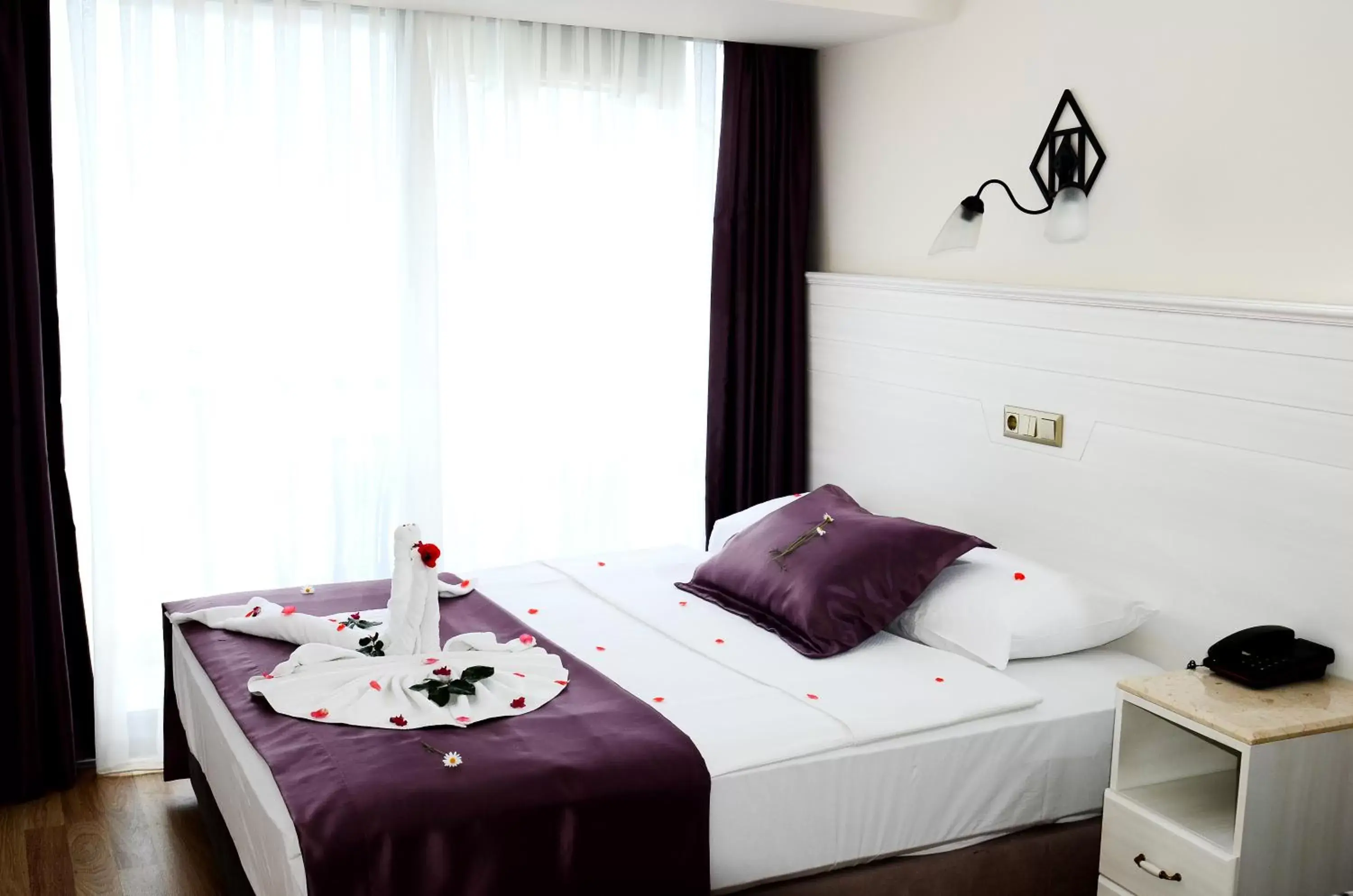 Bed in Hotel By Karaaslan Inn