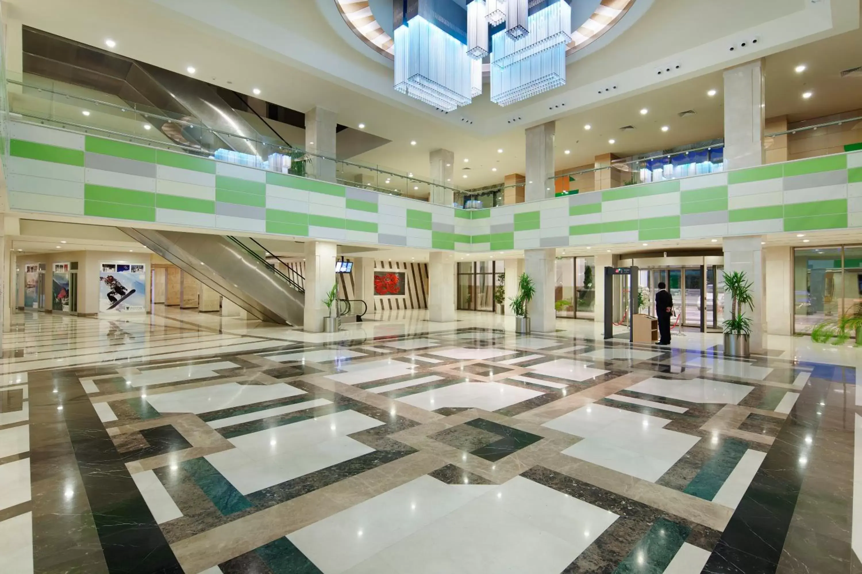 Lobby or reception in The Green Park Pendik Hotel & Convention Center