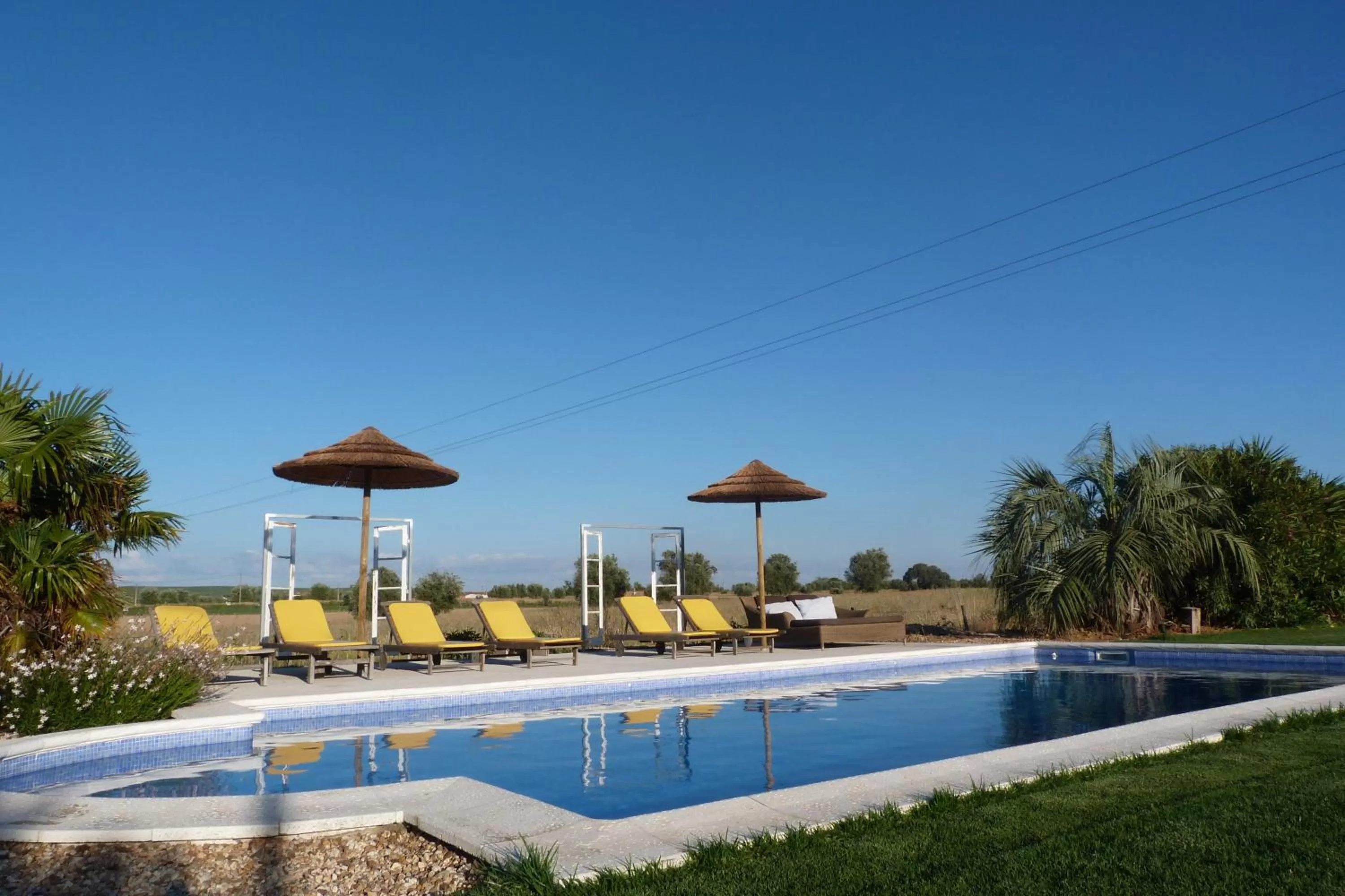 Garden view, Swimming Pool in Quinta dos doze Sobreiros - Quarto Sol