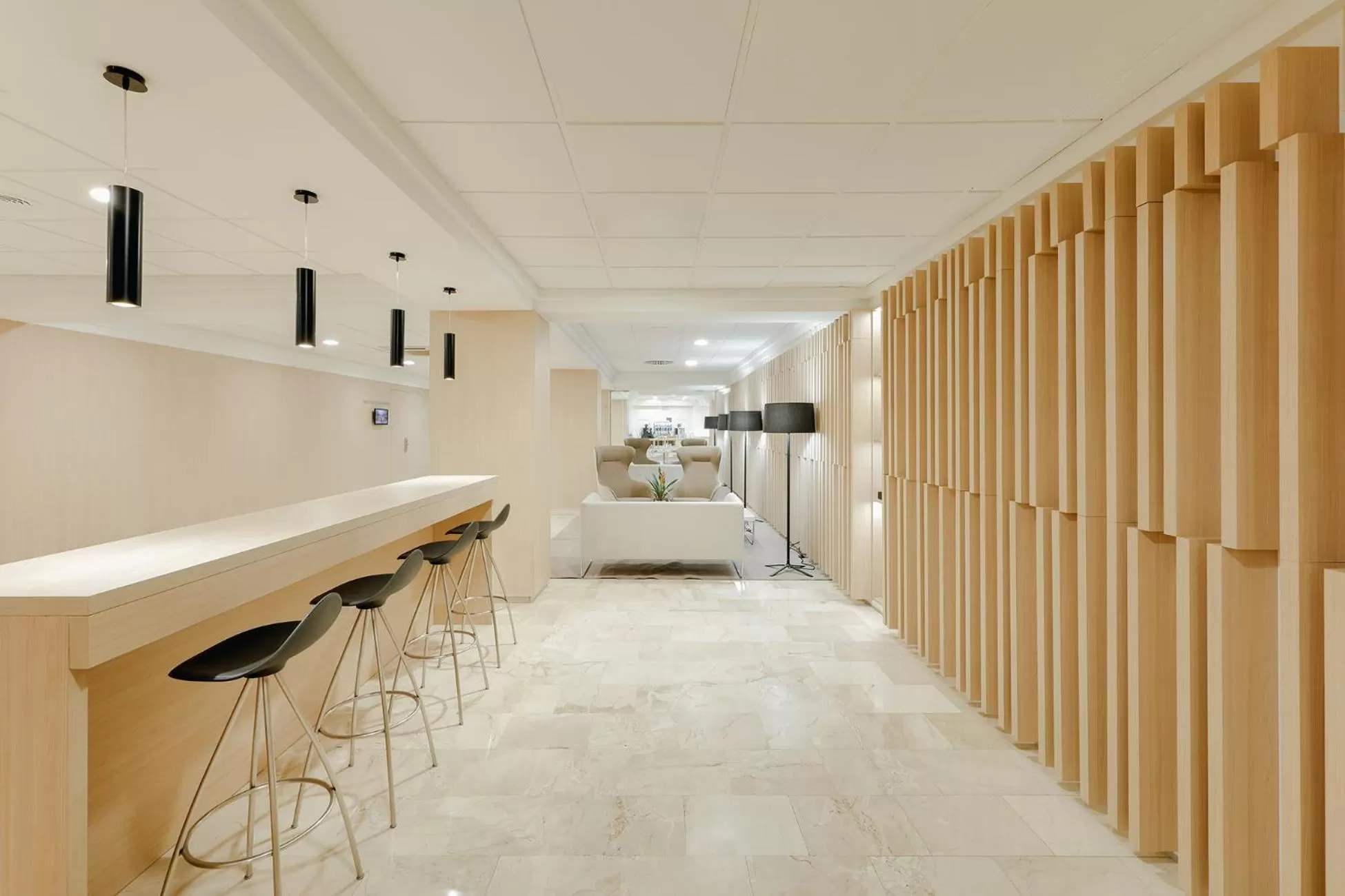 Business facilities in Hesperia Murcia Centro