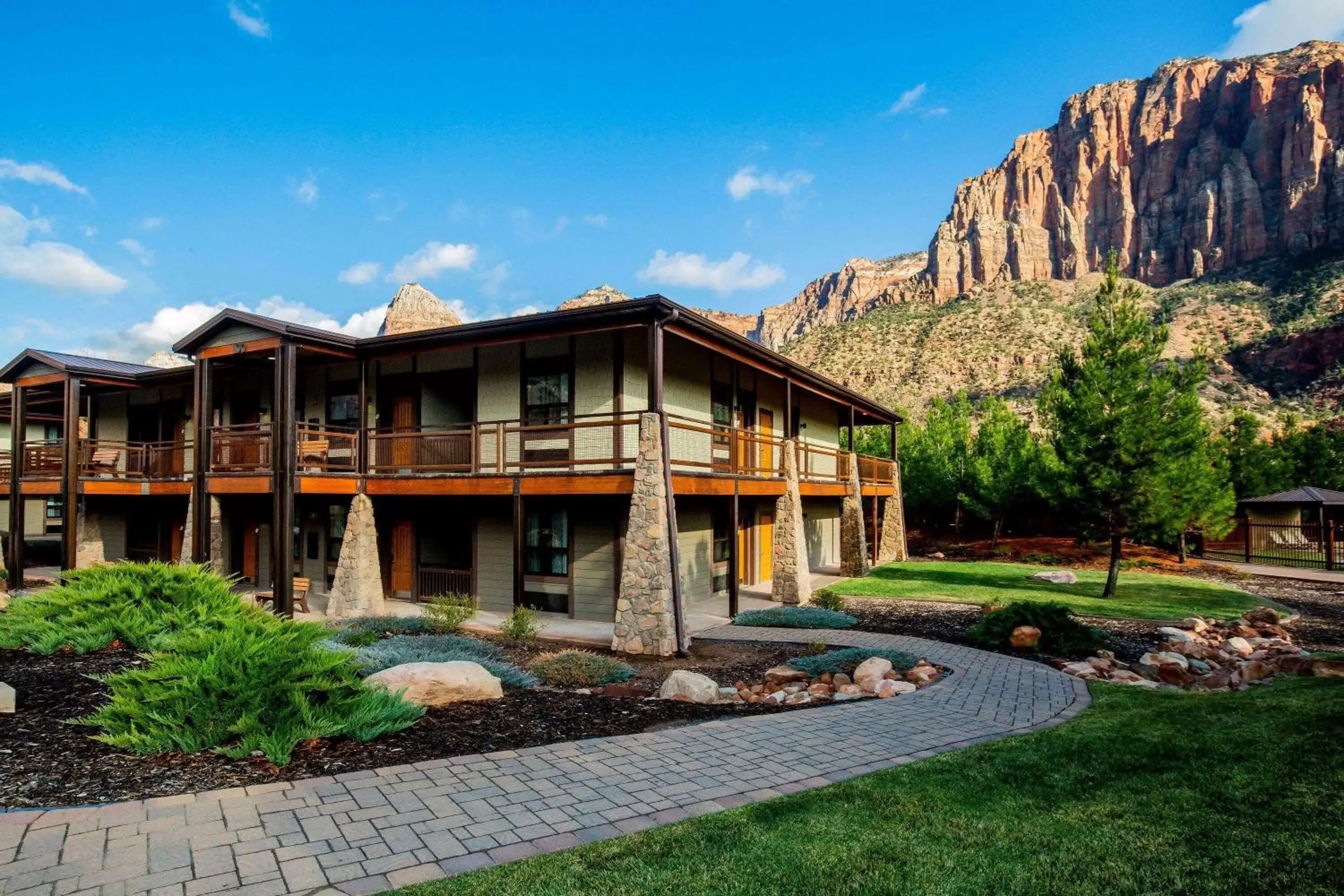 Property Building in La Quinta by Wyndham at Zion Park/Springdale