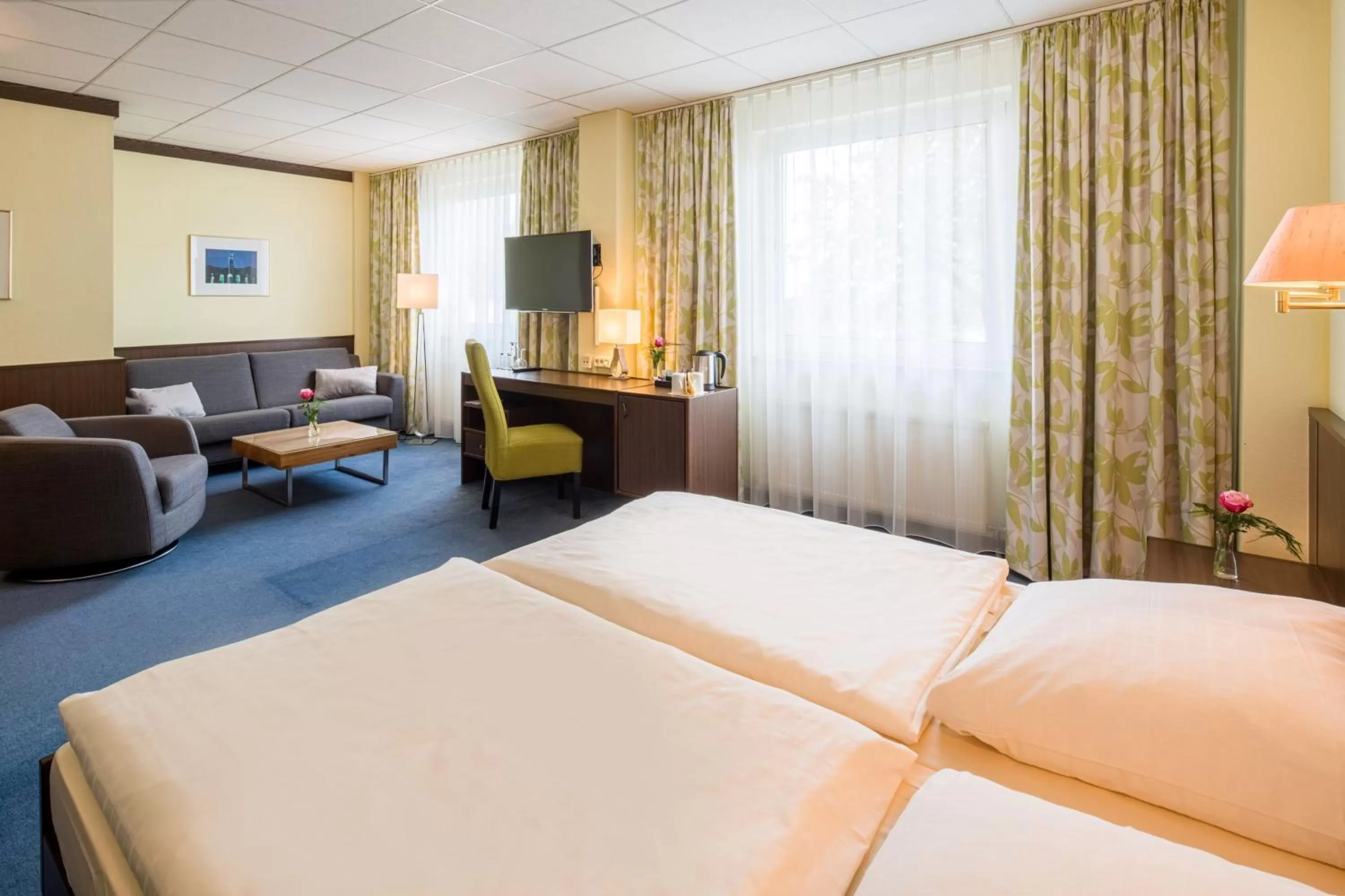 Photo of the whole room, Bed in Waldhotel Schäferberg