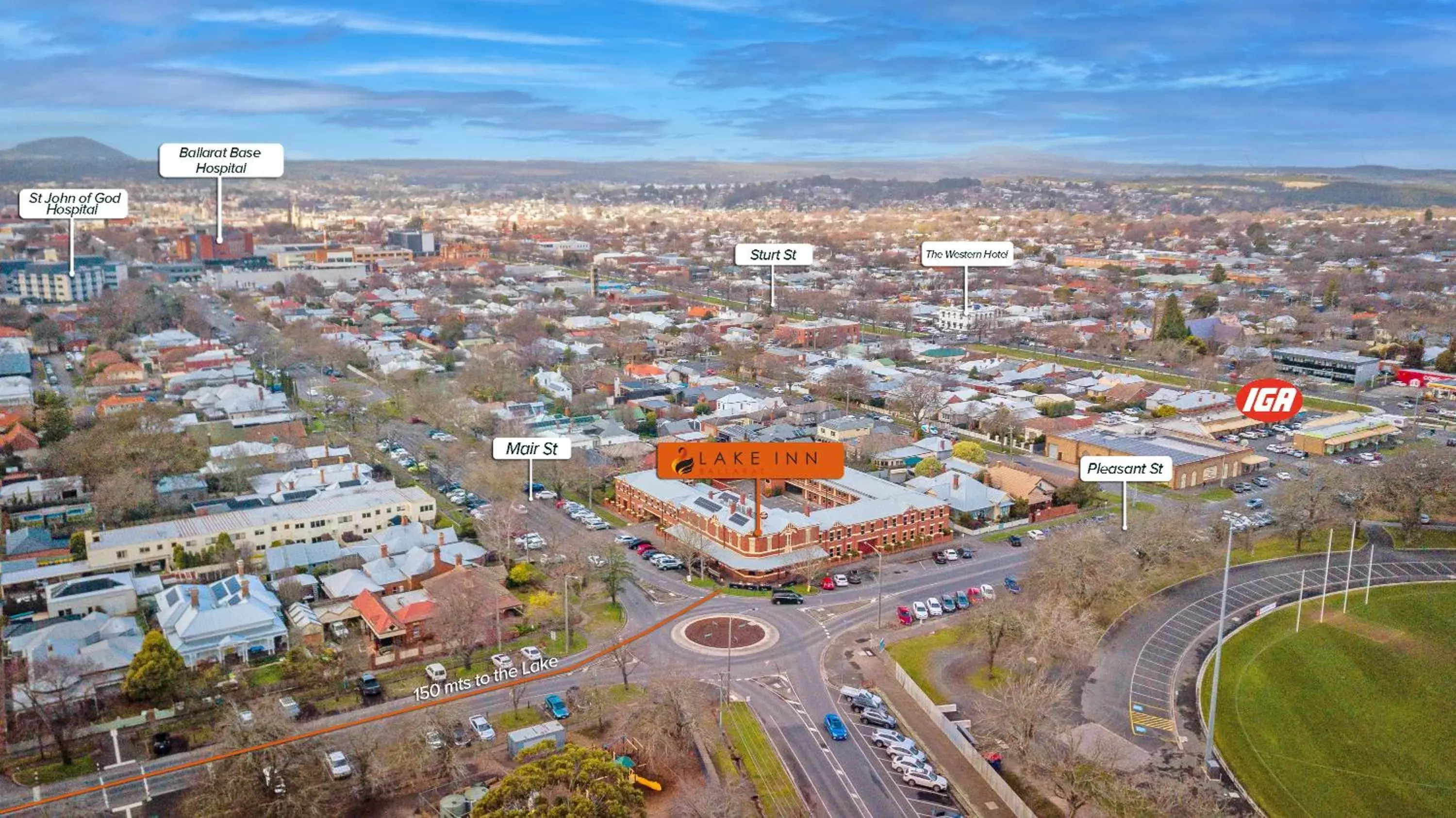 Property building, Bird's-eye View in Lake Inn - Ballarat