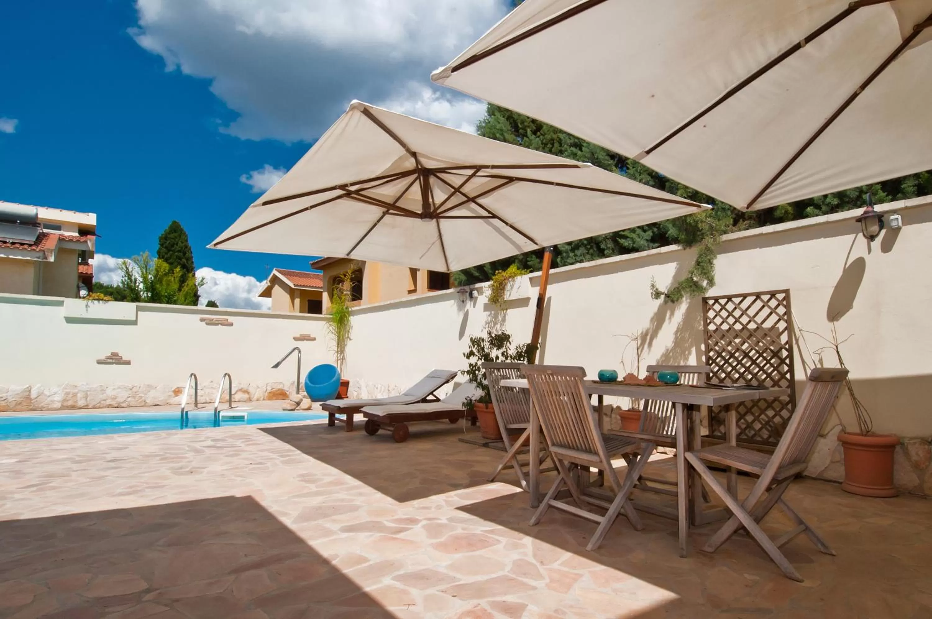 Garden in Gentarrubia