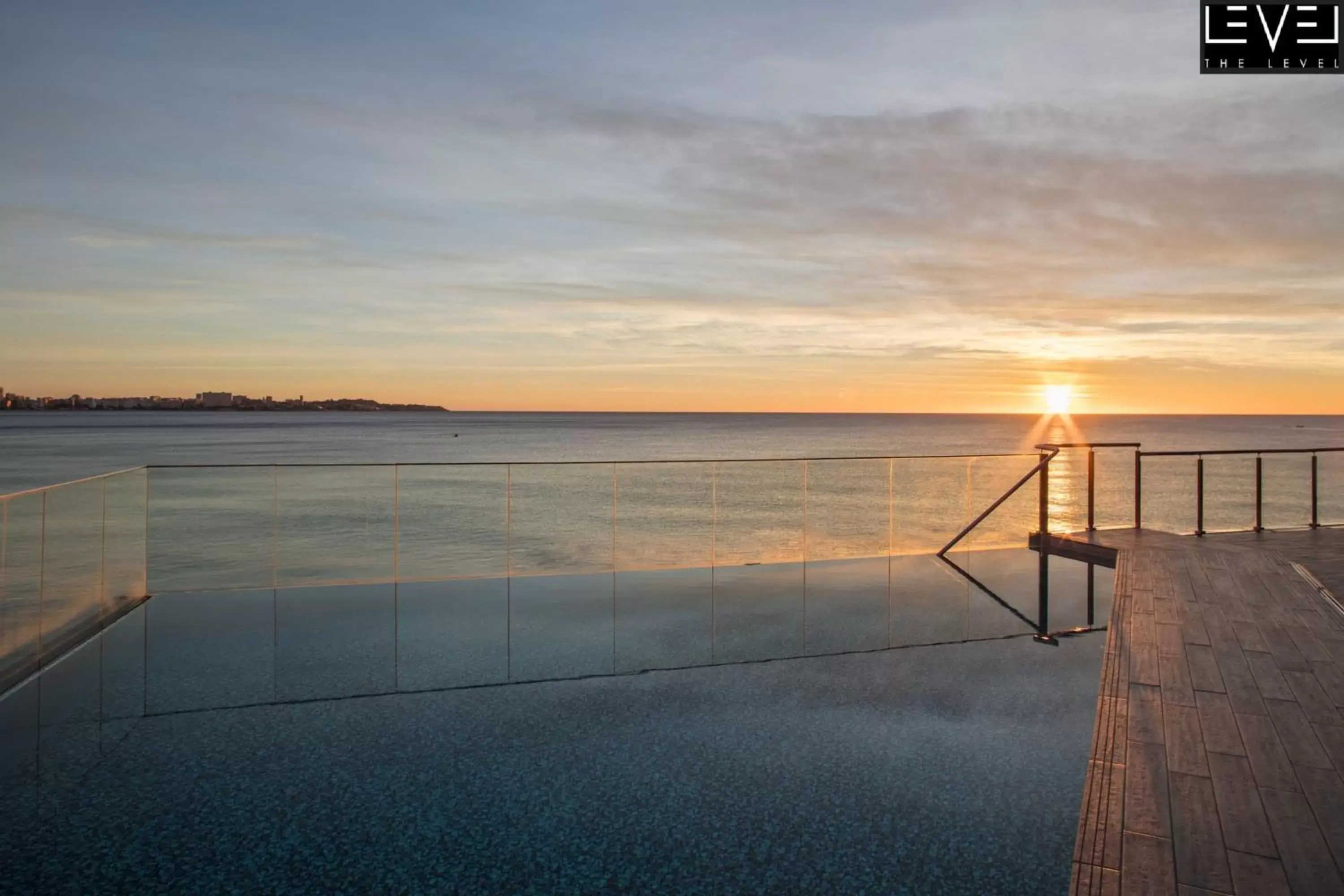 Swimming pool in Melia Alicante