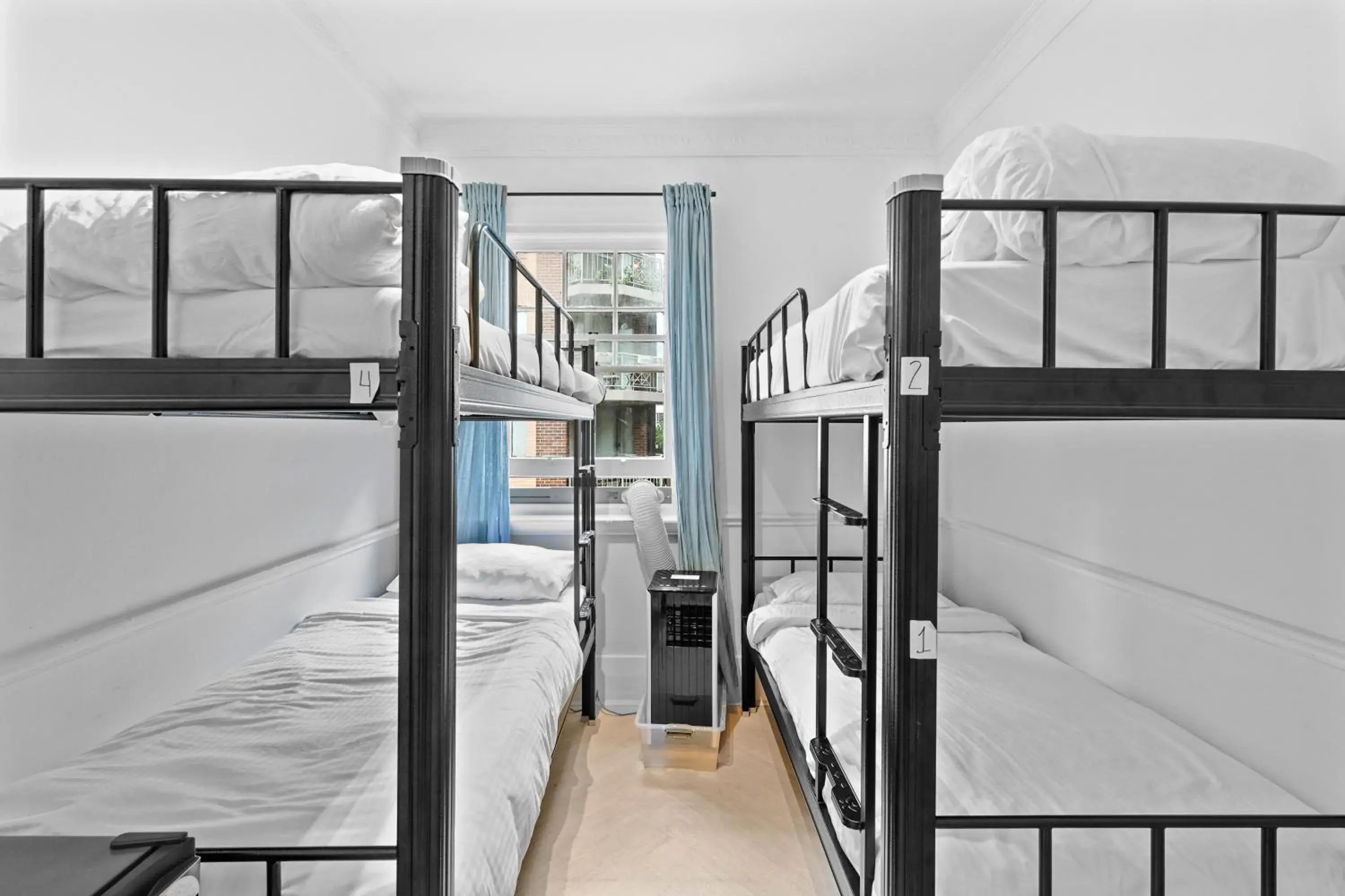 Bunk Bed in Darling Harbour Boutique Hotel