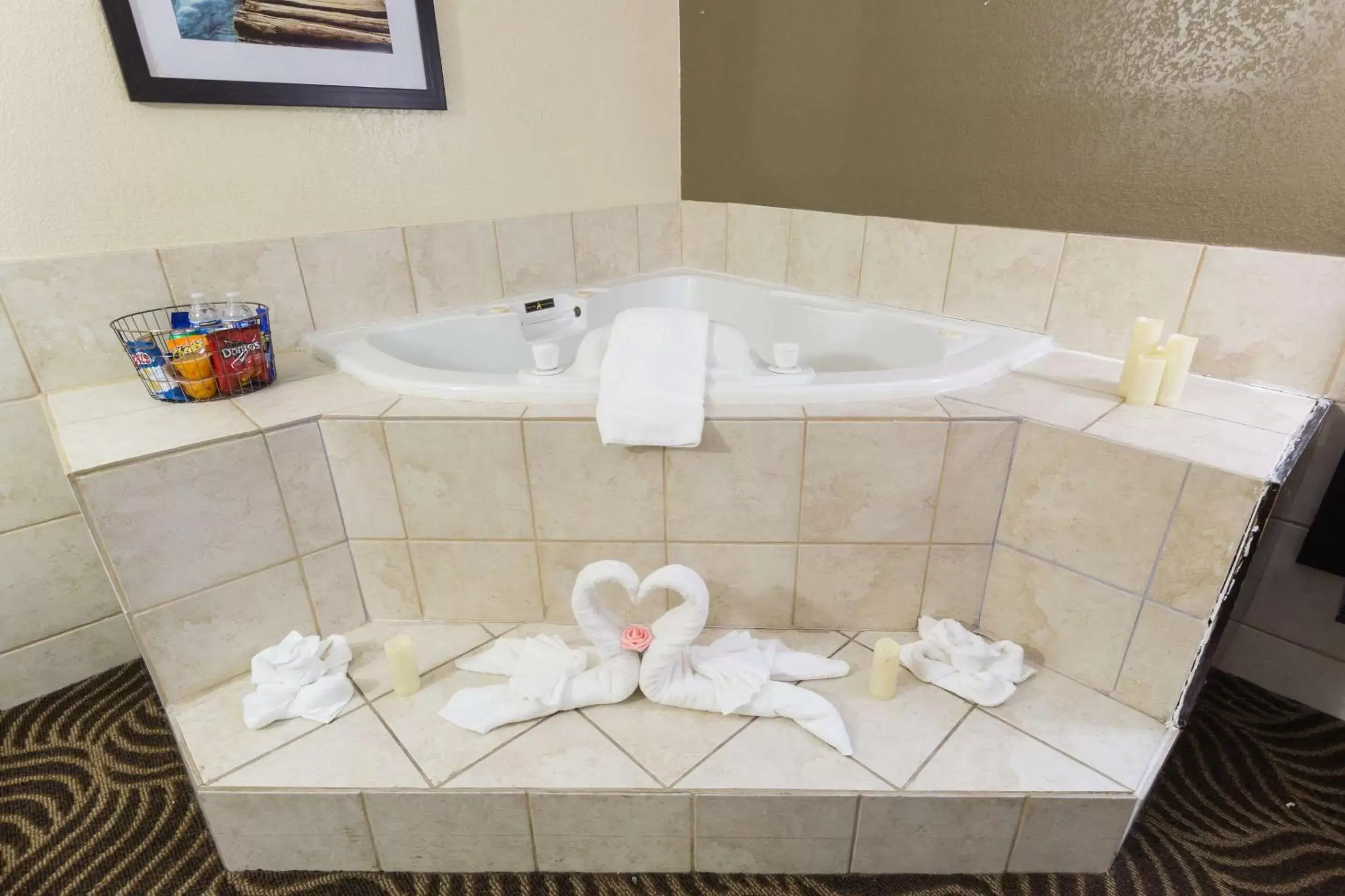 Photo of the whole room, Bathroom in Quality Inn & Suites Florence- Cincinnati South