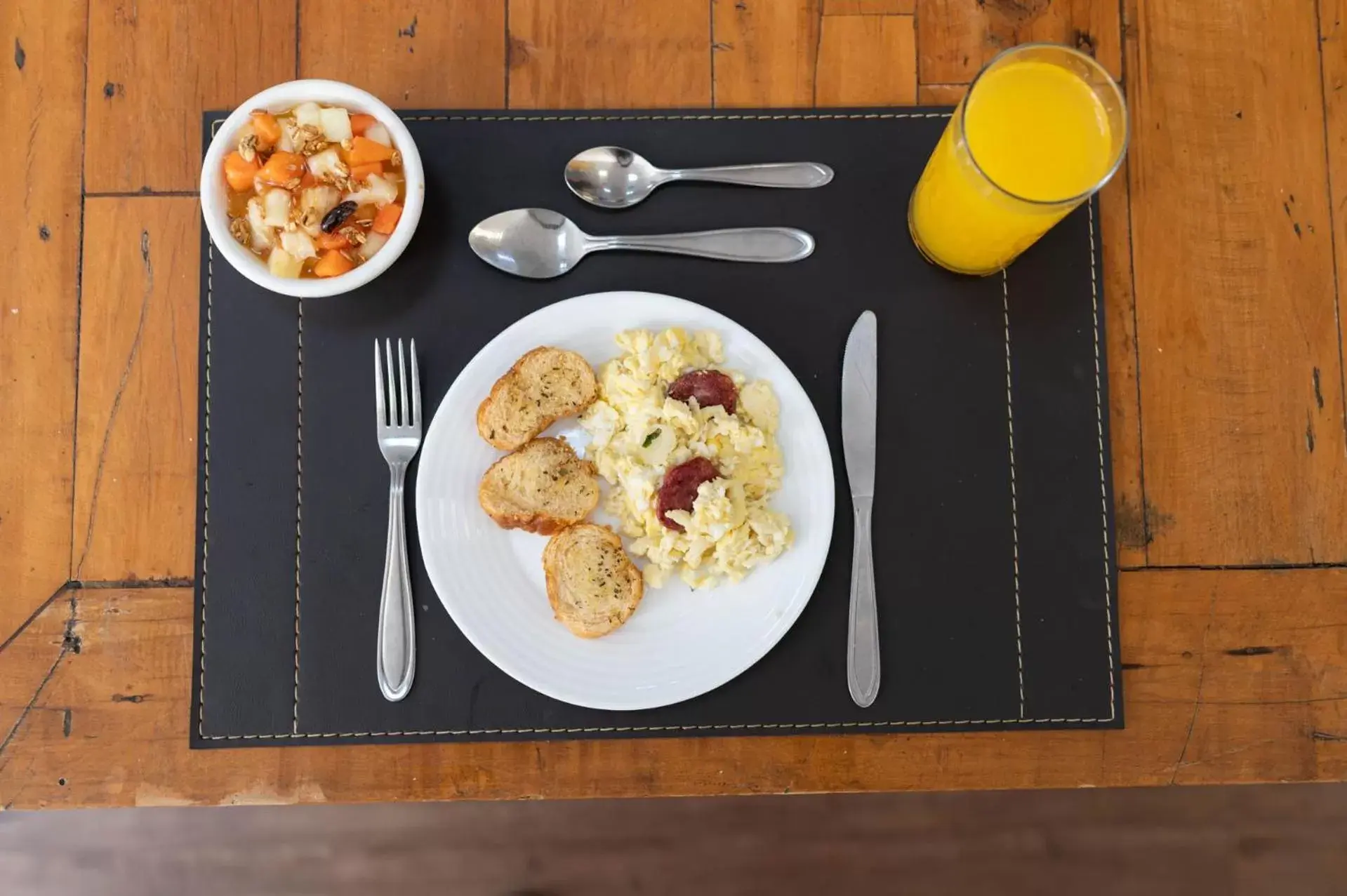 Breakfast in H2 Platinum Lourdes Breakfast in H2 Platinum Lourdes