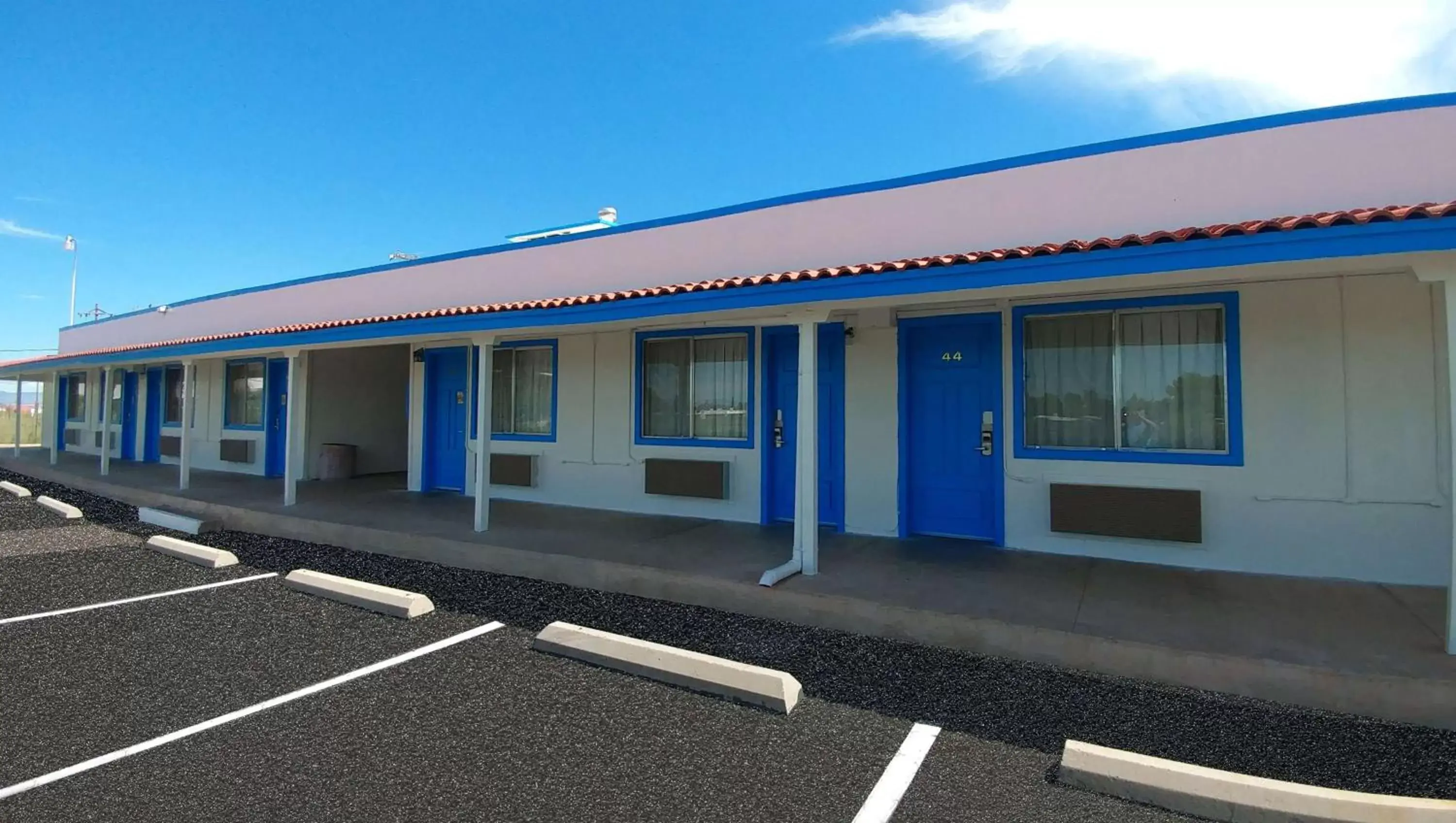 Property building in Magnuson Hotel Sierra Vista Property building in Magnuson Hotel Sierra Vista