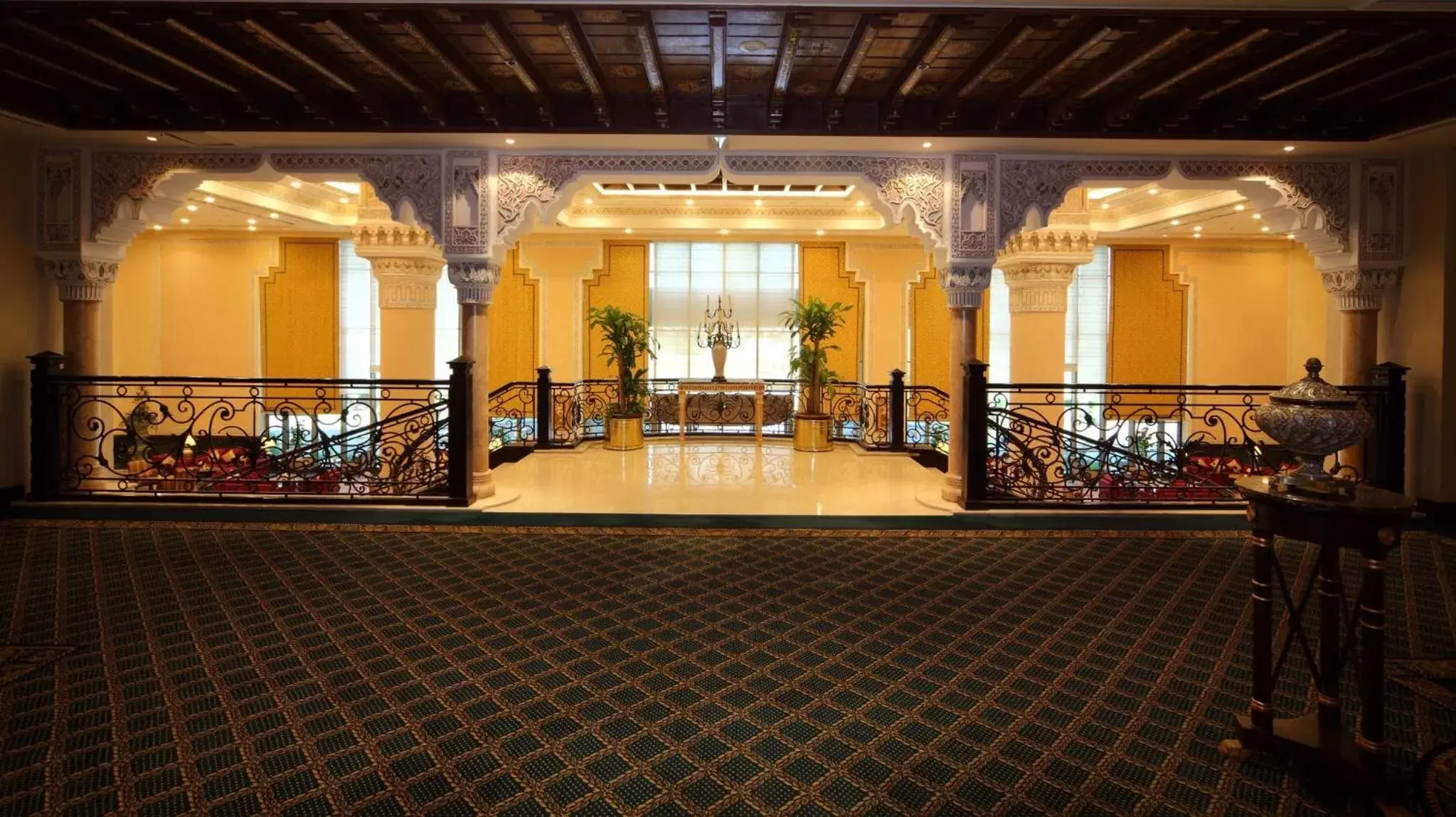 Lobby or reception in Al Ahsa InterContinental, an IHG Hotel