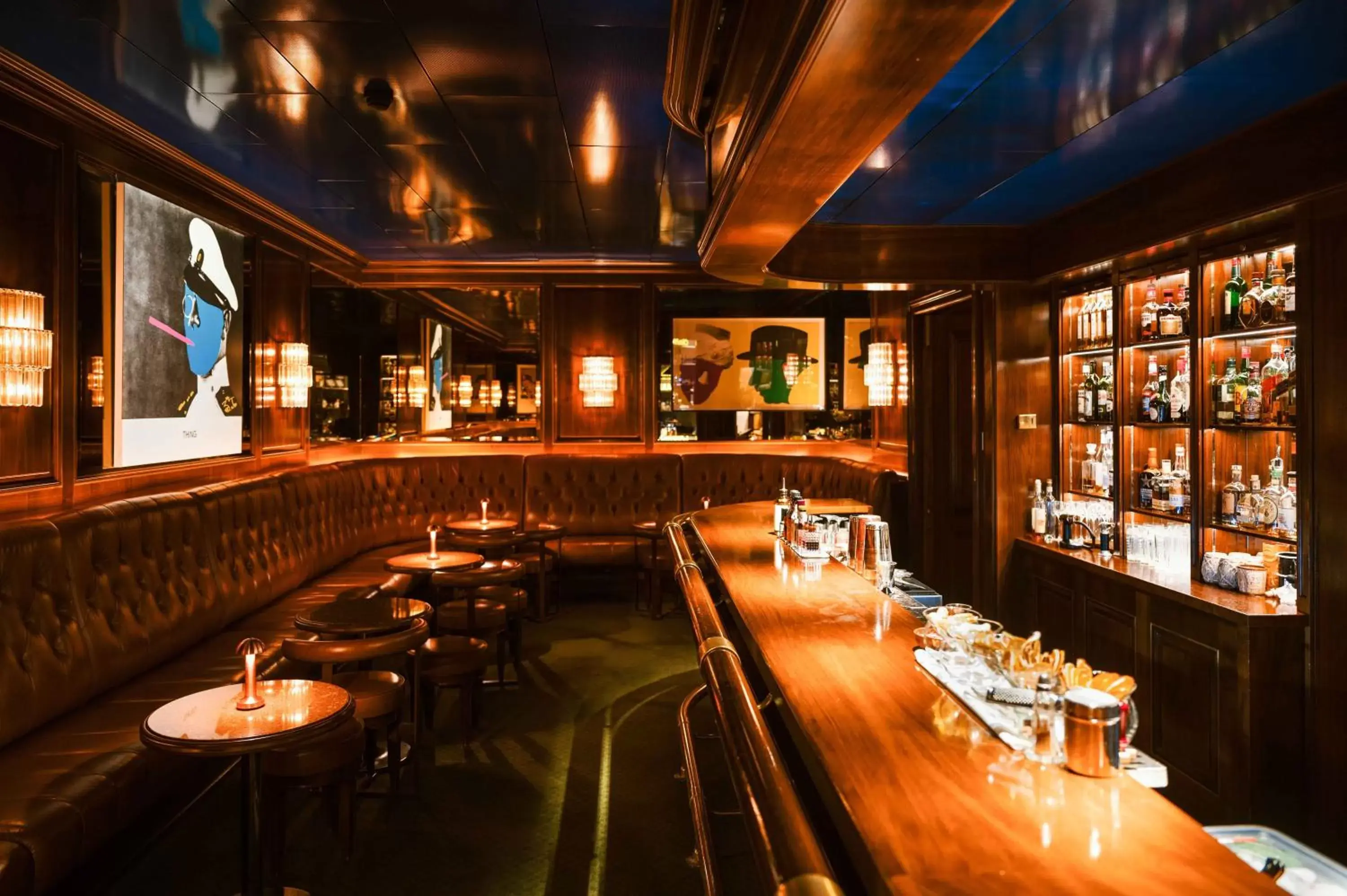 Lounge or bar in Einstein St. Gallen Lounge or bar in Einstein St. Gallen