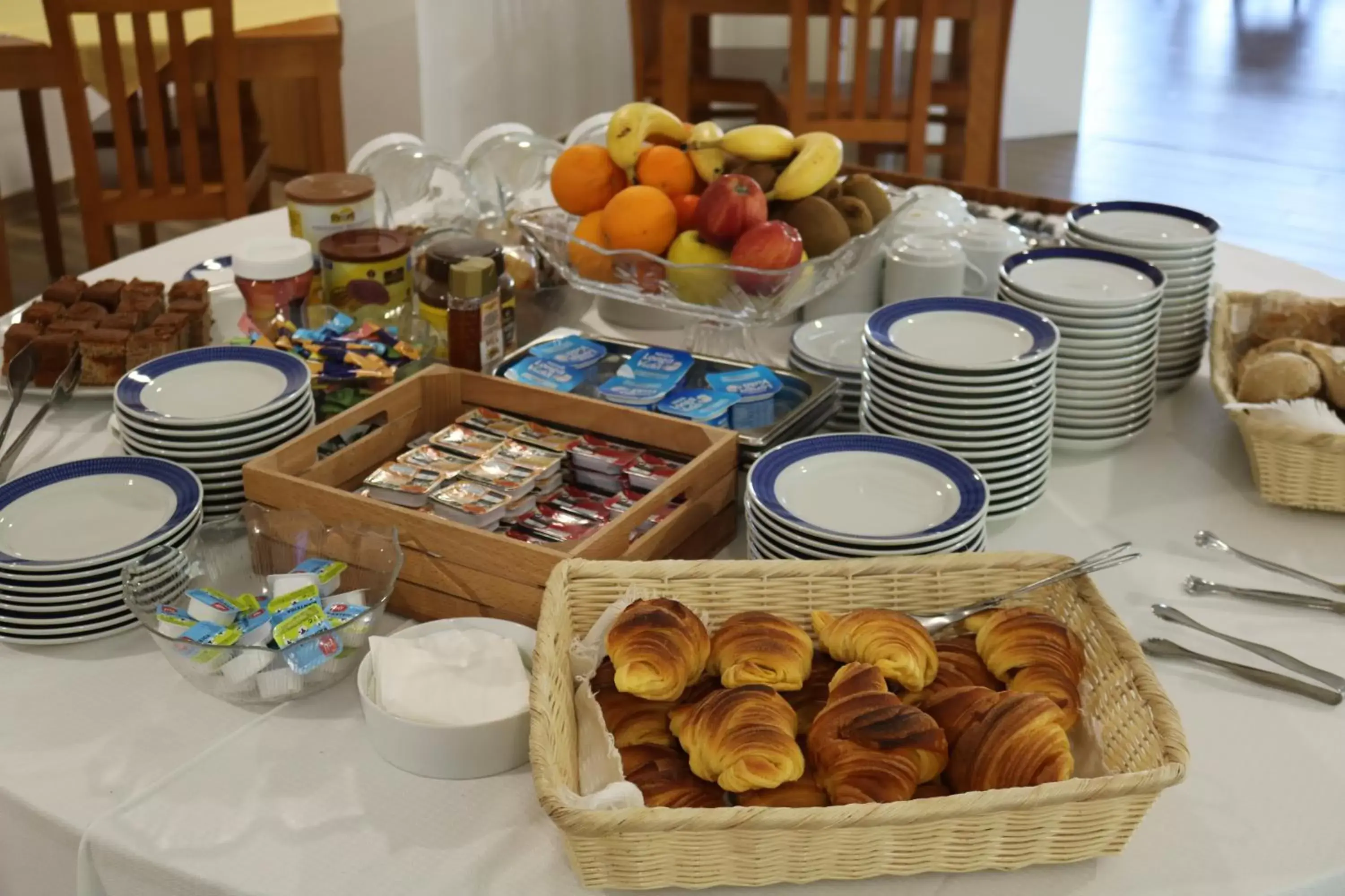 Buffet breakfast in Hotel Solar das Laranjeiras