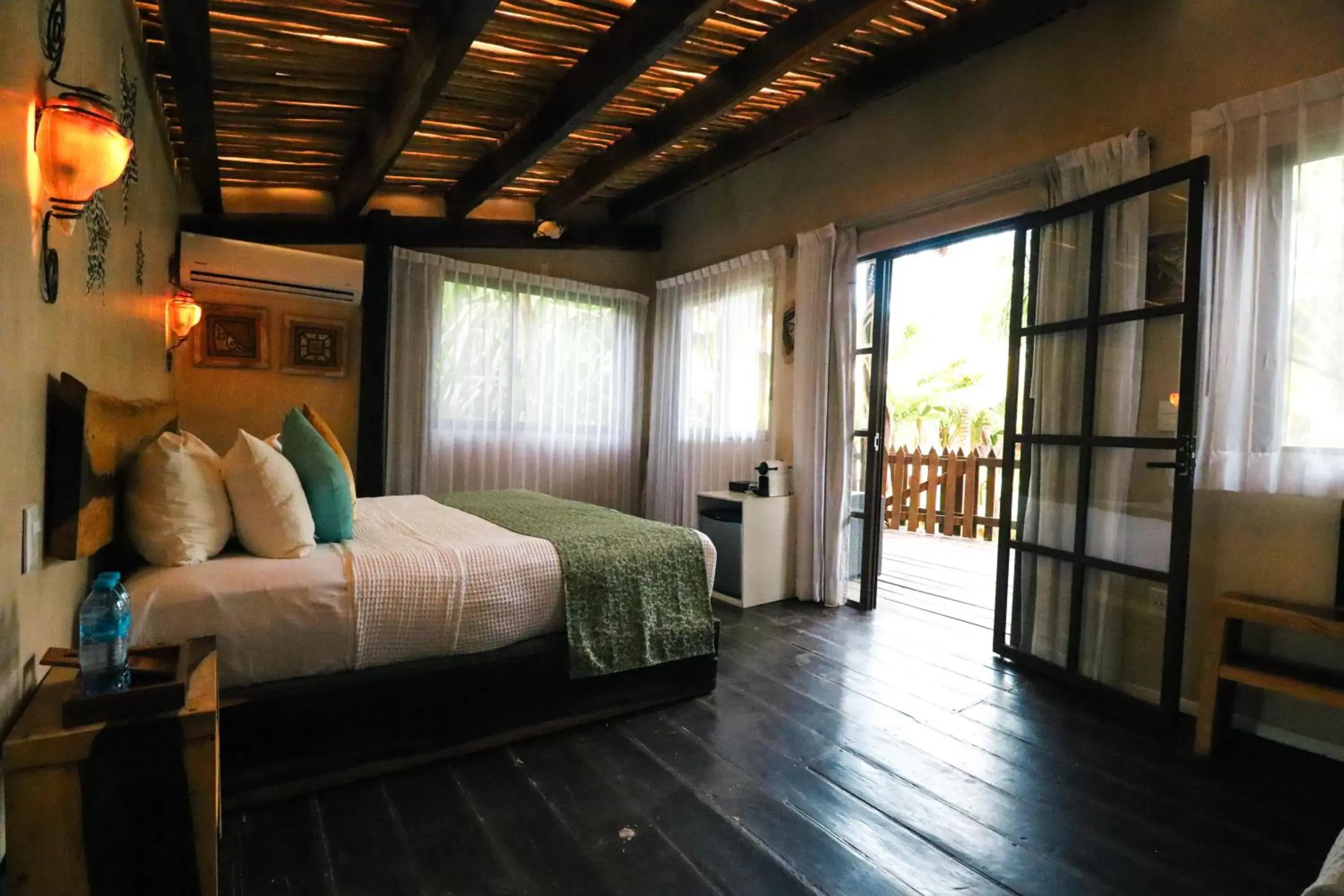 Photo of the whole room, Bed in Villa Las Estrellas Tulum - located at the party zone