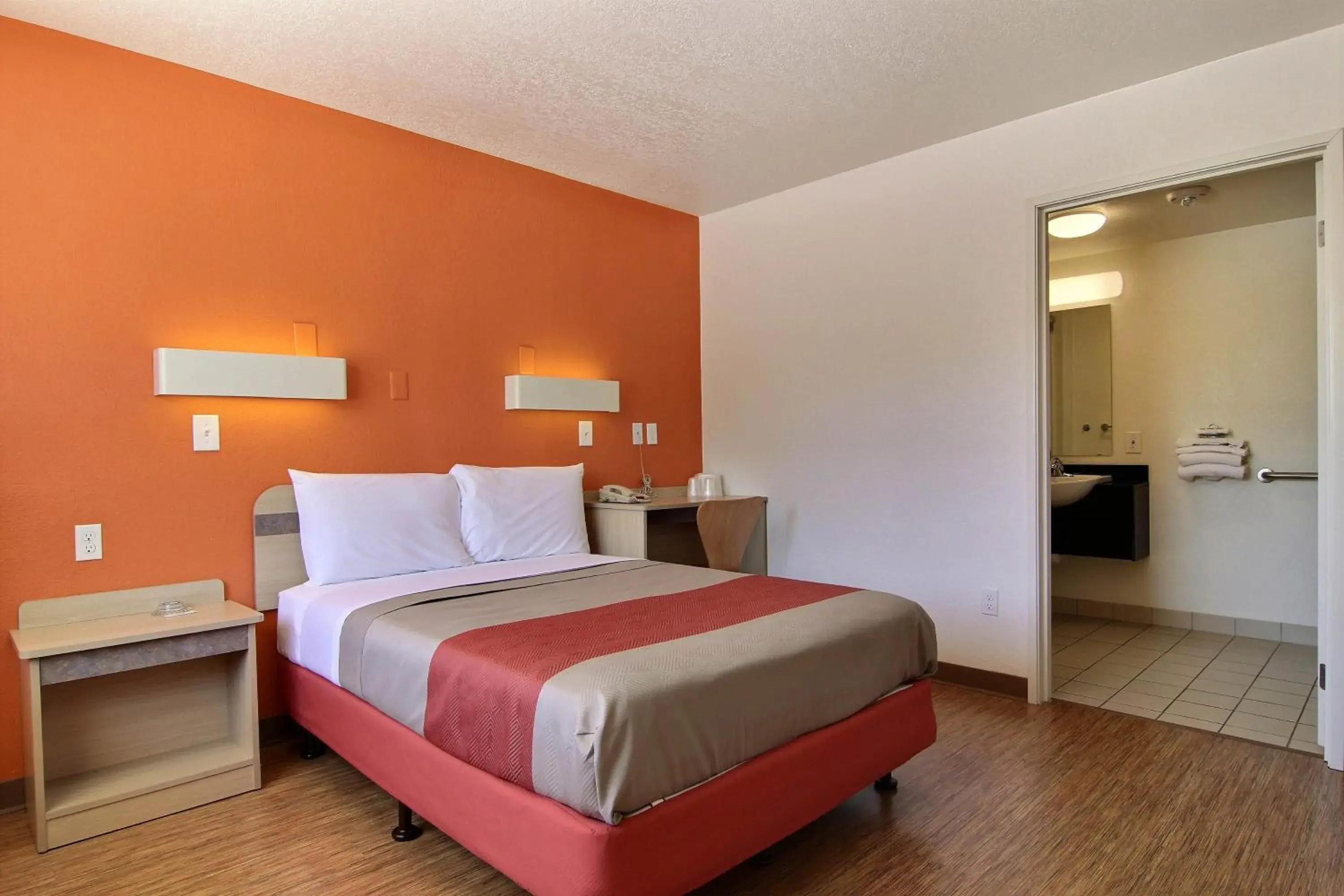 Bedroom, Bed in Motel 6-Abilene, TX