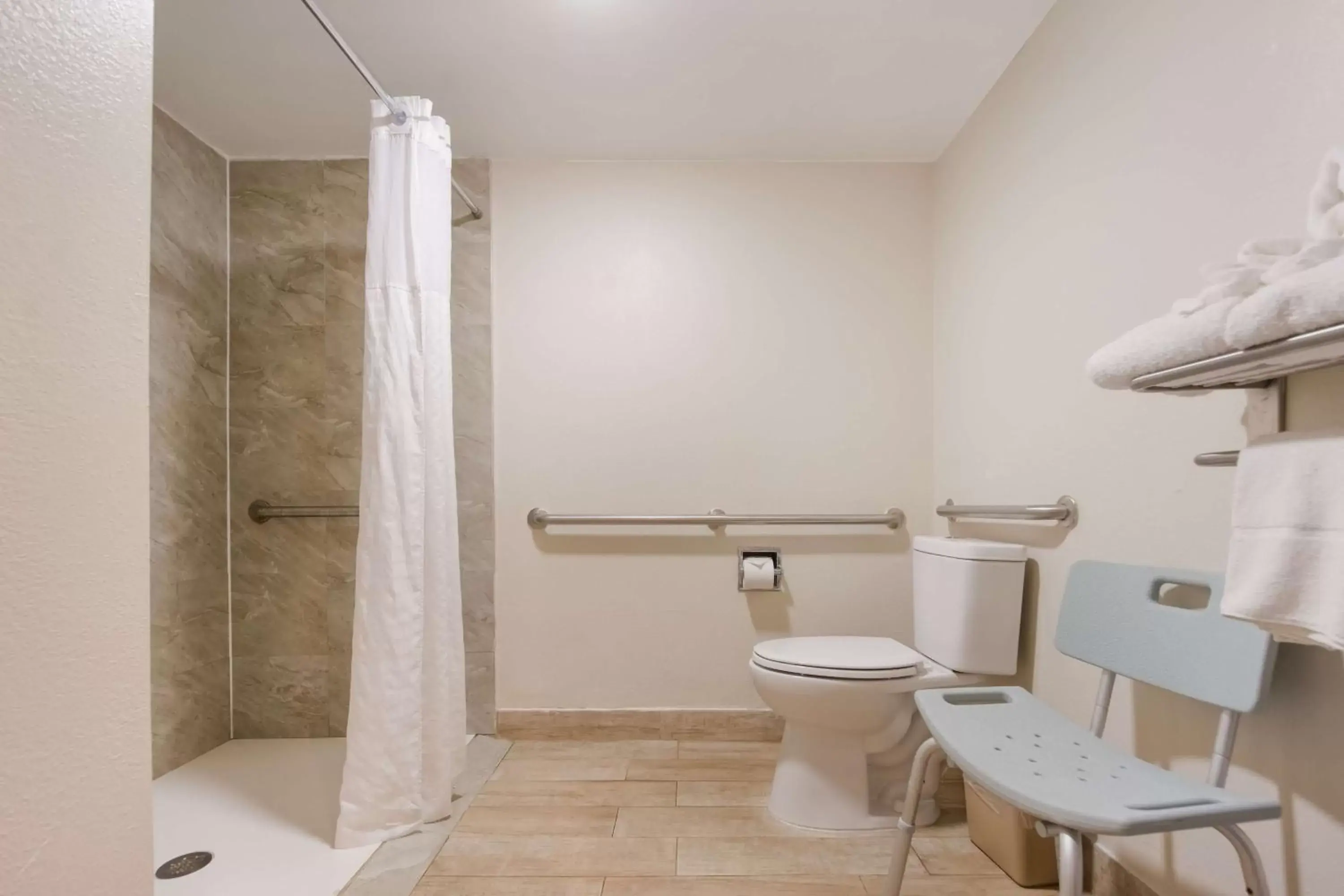 Bathroom in SureStay Hotel by Best Western St Pete Clearwater Airport