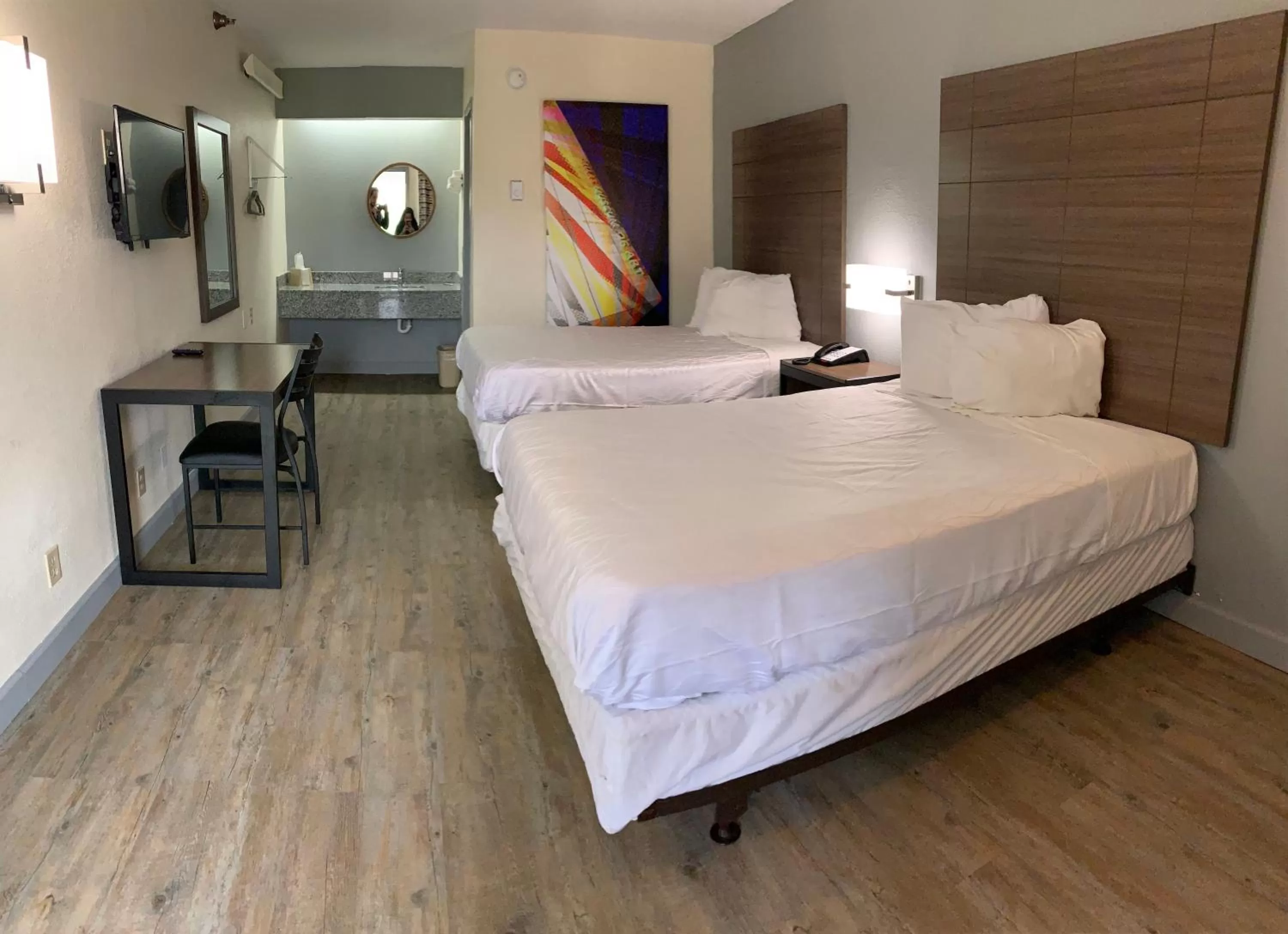 Bedroom, Bed in Dallas Love Field Inn