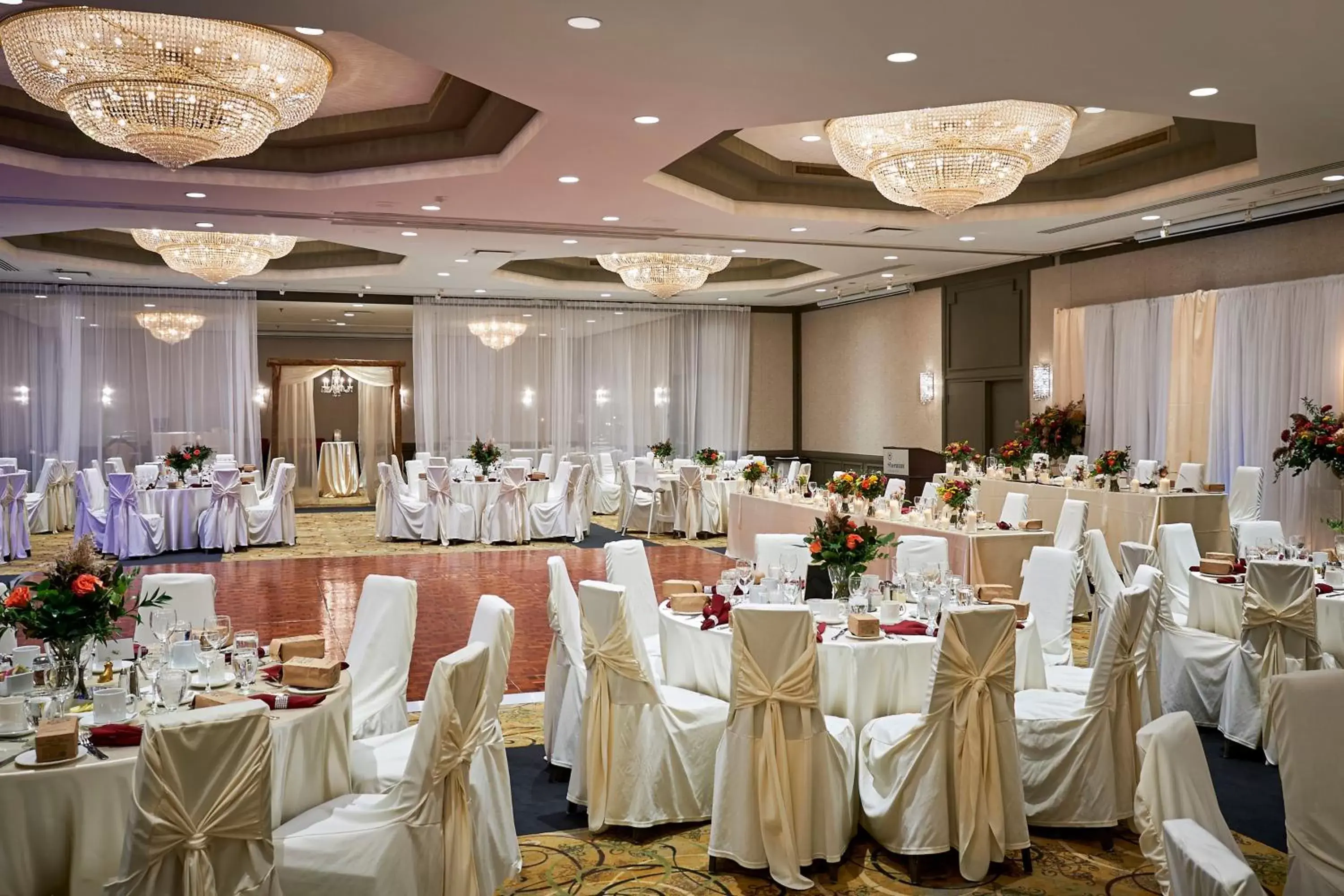 Banquet/Function facilities, Banquet Facilities in Sheraton Hamilton Hotel