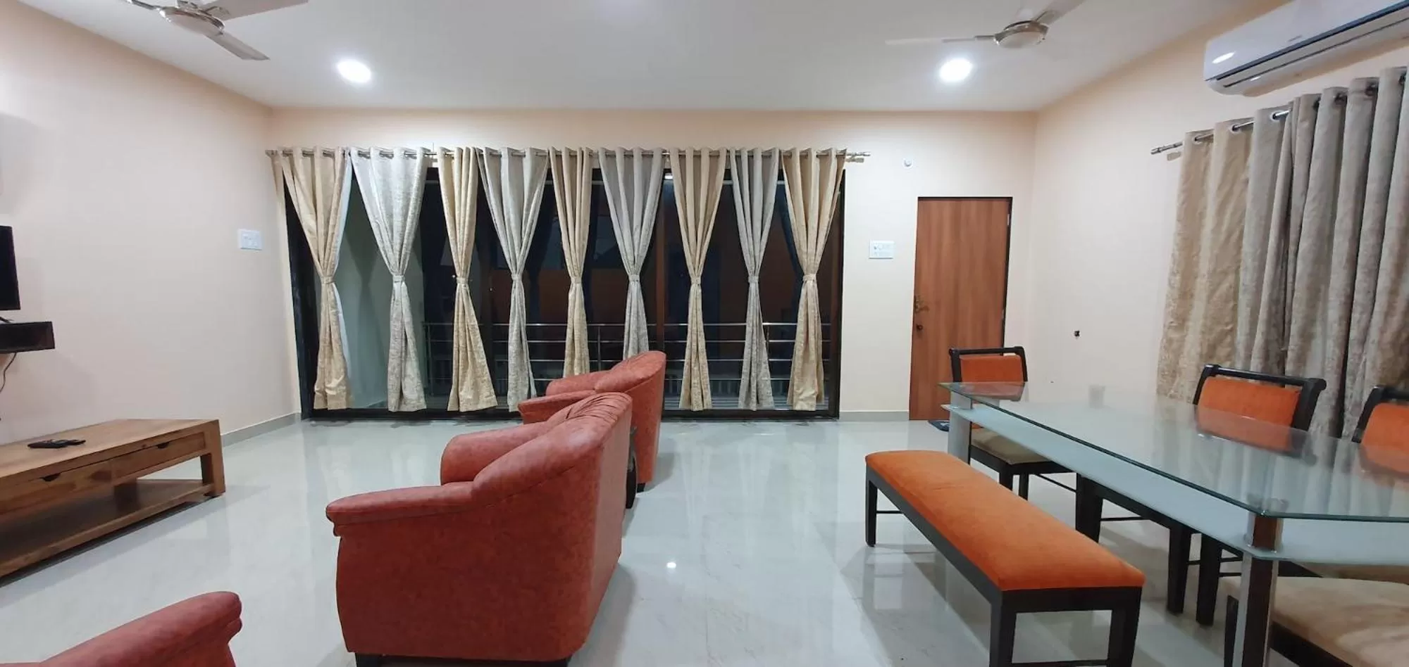 Living room in Mango Valley Resort Ganpatipule