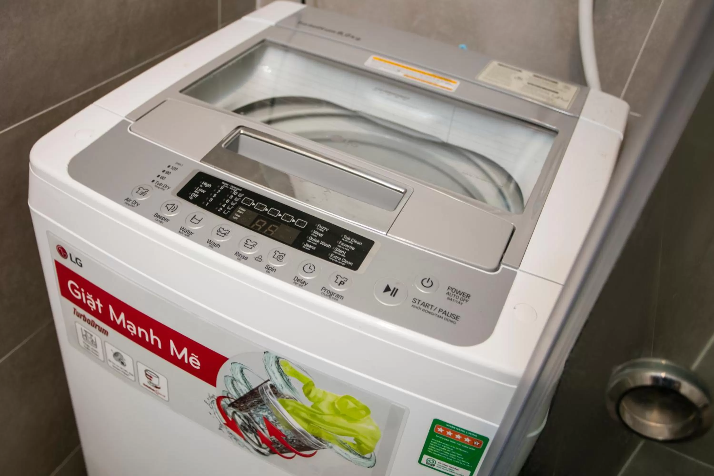 Toilet in Au Coeur d'Hanoi Apartment