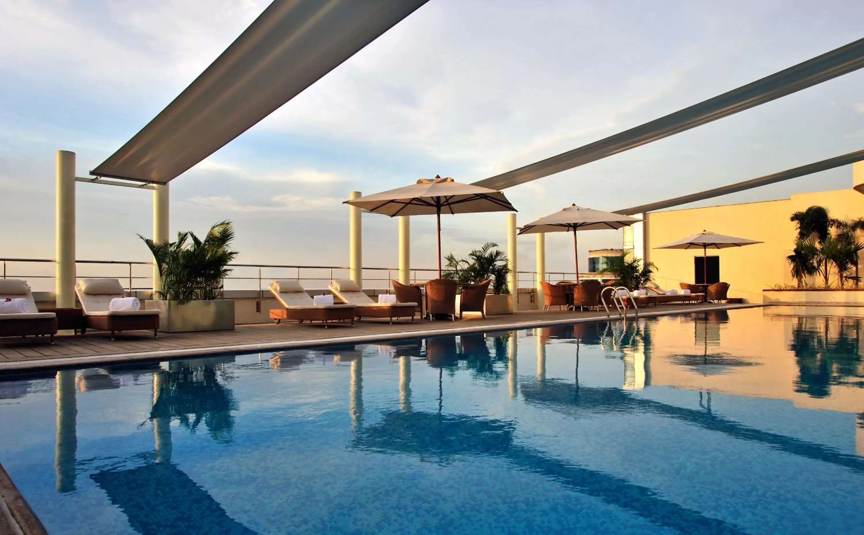 Property building in Taj Club House Property building in Taj Club House