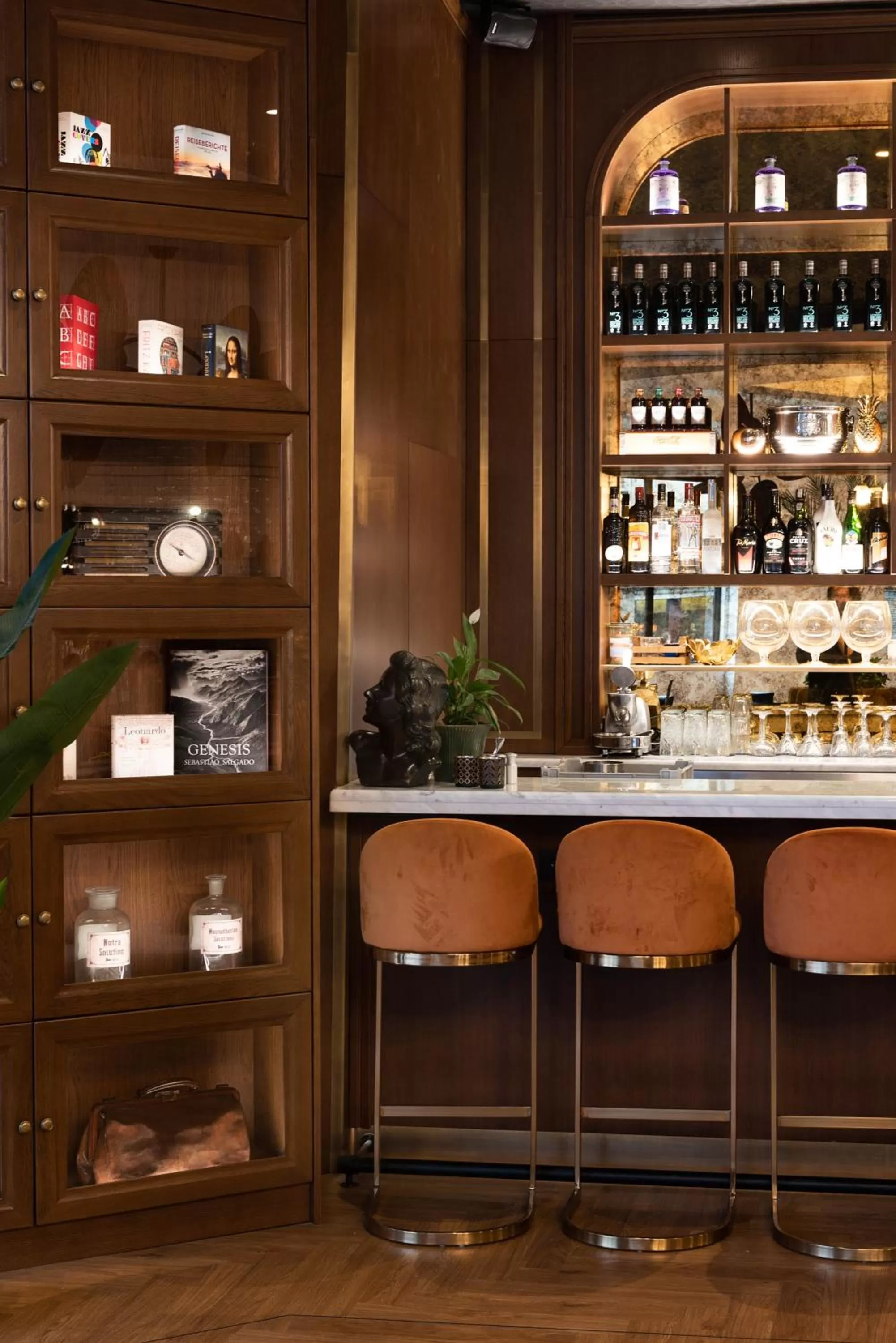 Lounge or bar in Craves