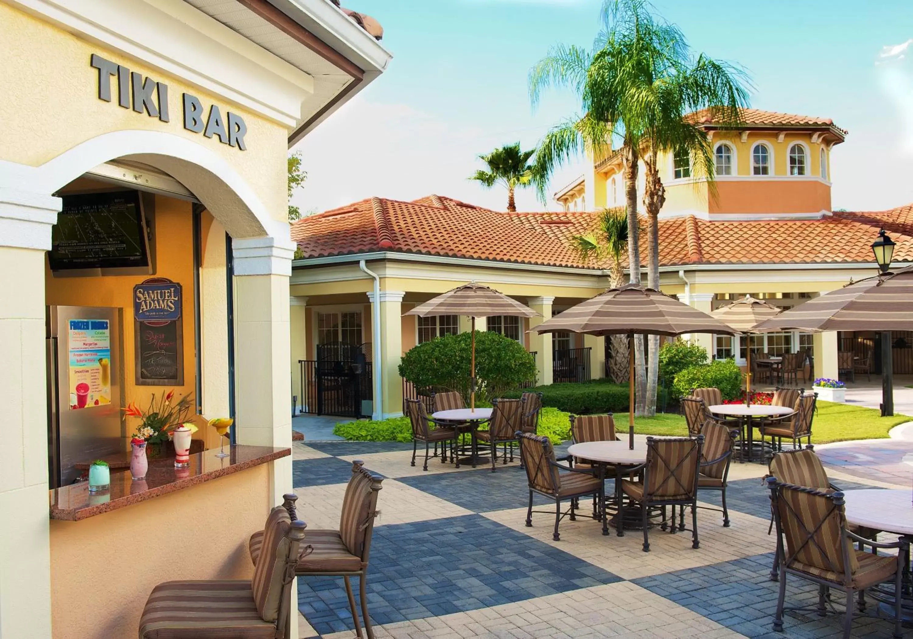 Lounge or bar, Restaurant/Places to Eat in WorldQuest Orlando Resort