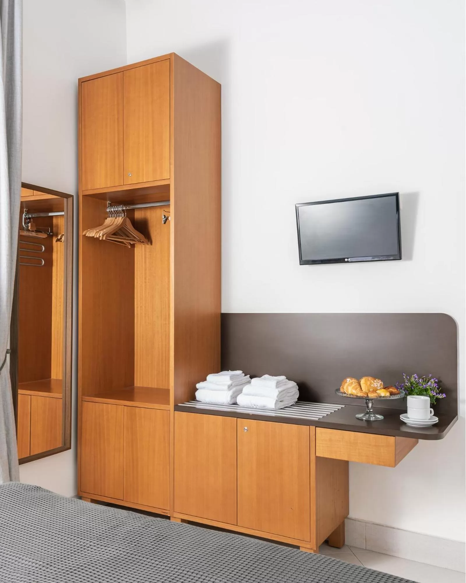 TV and multimedia in Petrucci Garden B&B