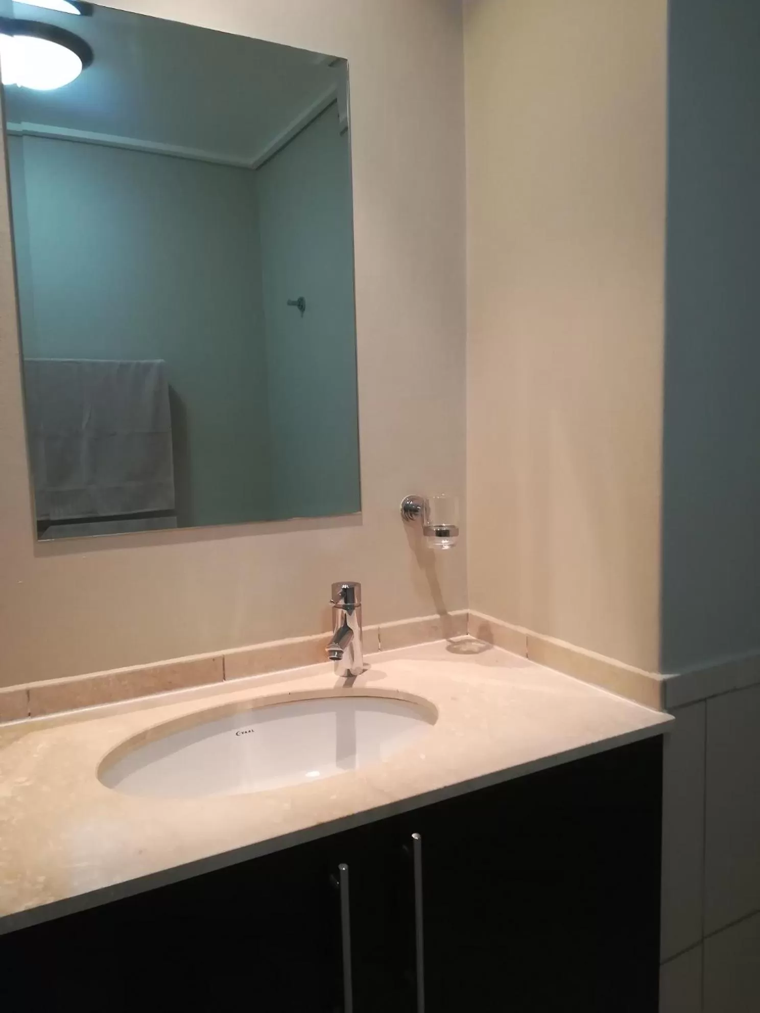 Bathroom in A310 Lagoon Beach Apartment & Spa