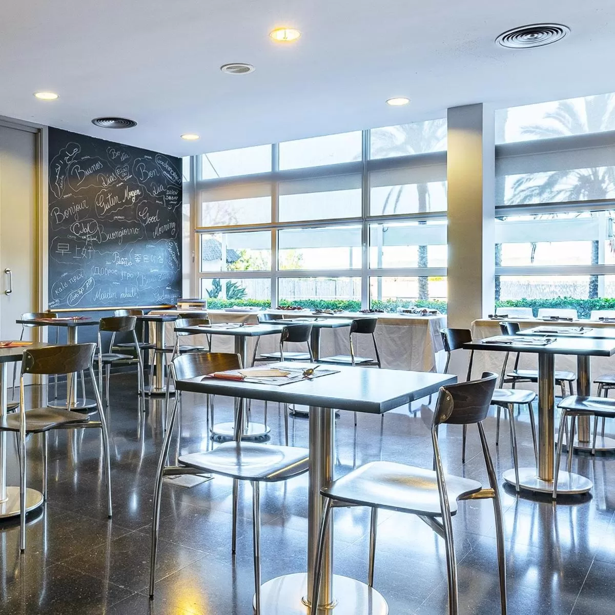 Restaurant/places to eat in Hotel Air Penedès