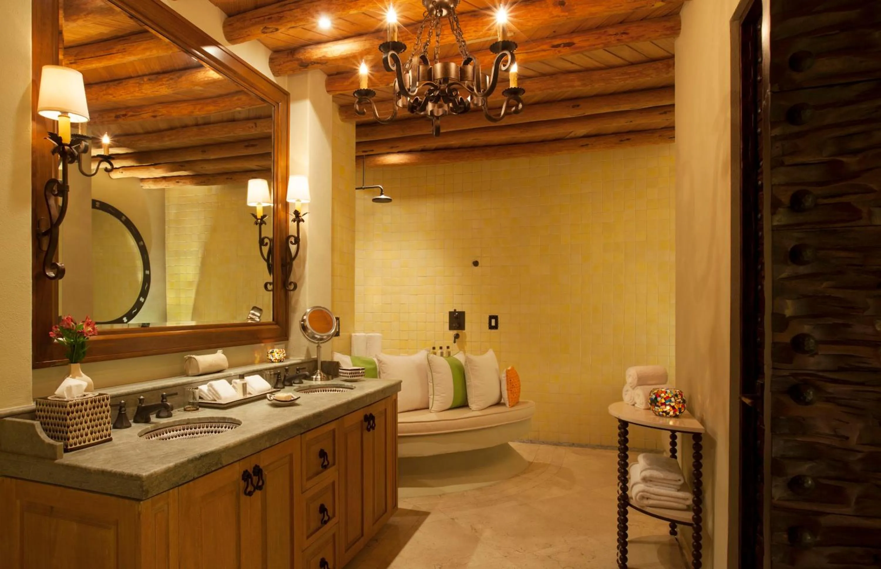 Shower in Waldorf Astoria Los Cabos Pedregal