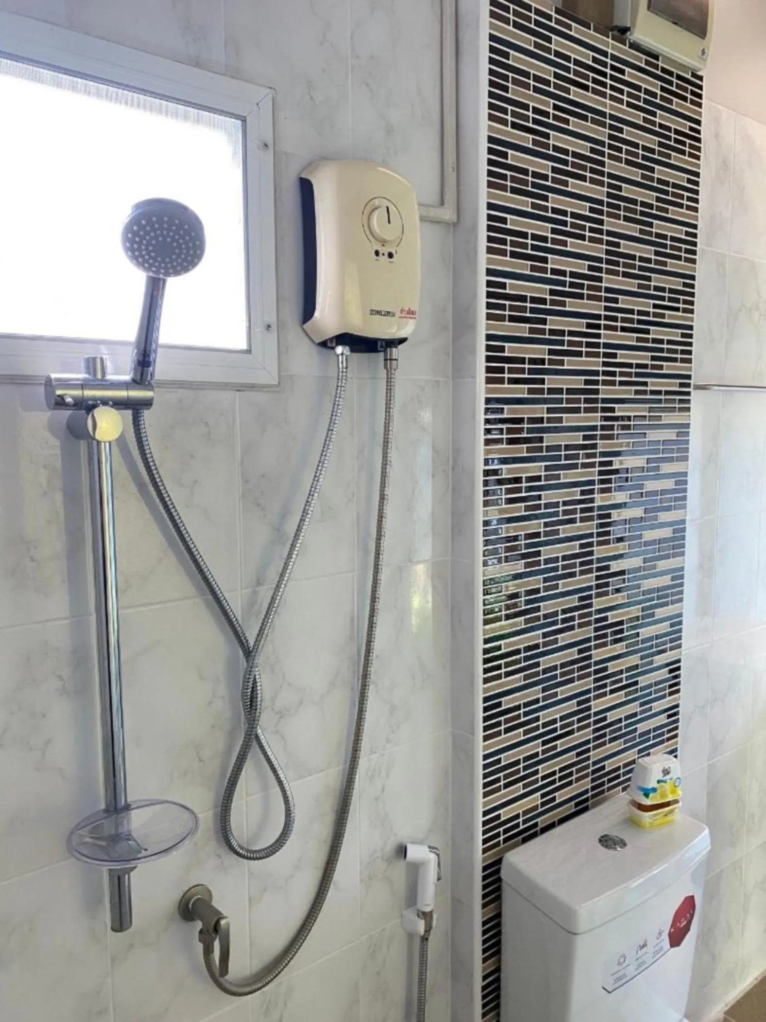 Bathroom in Kurina Hotel