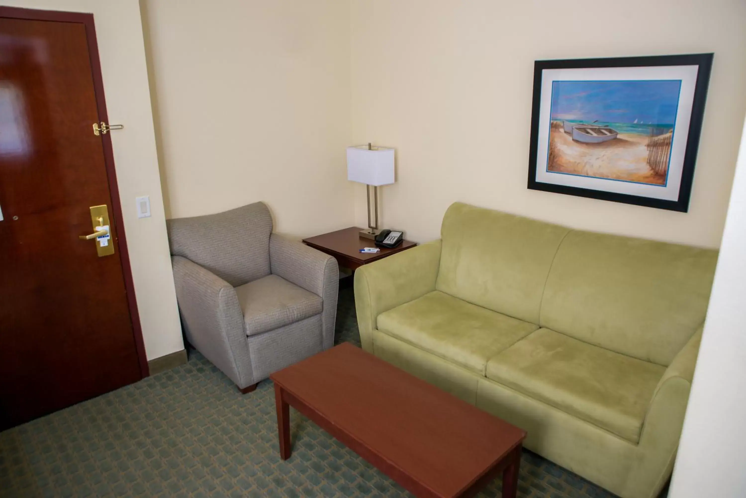 Photo of the whole room, Seating Area in Holiday Inn Express Hotel & Suites Cocoa, an IHG Hotel