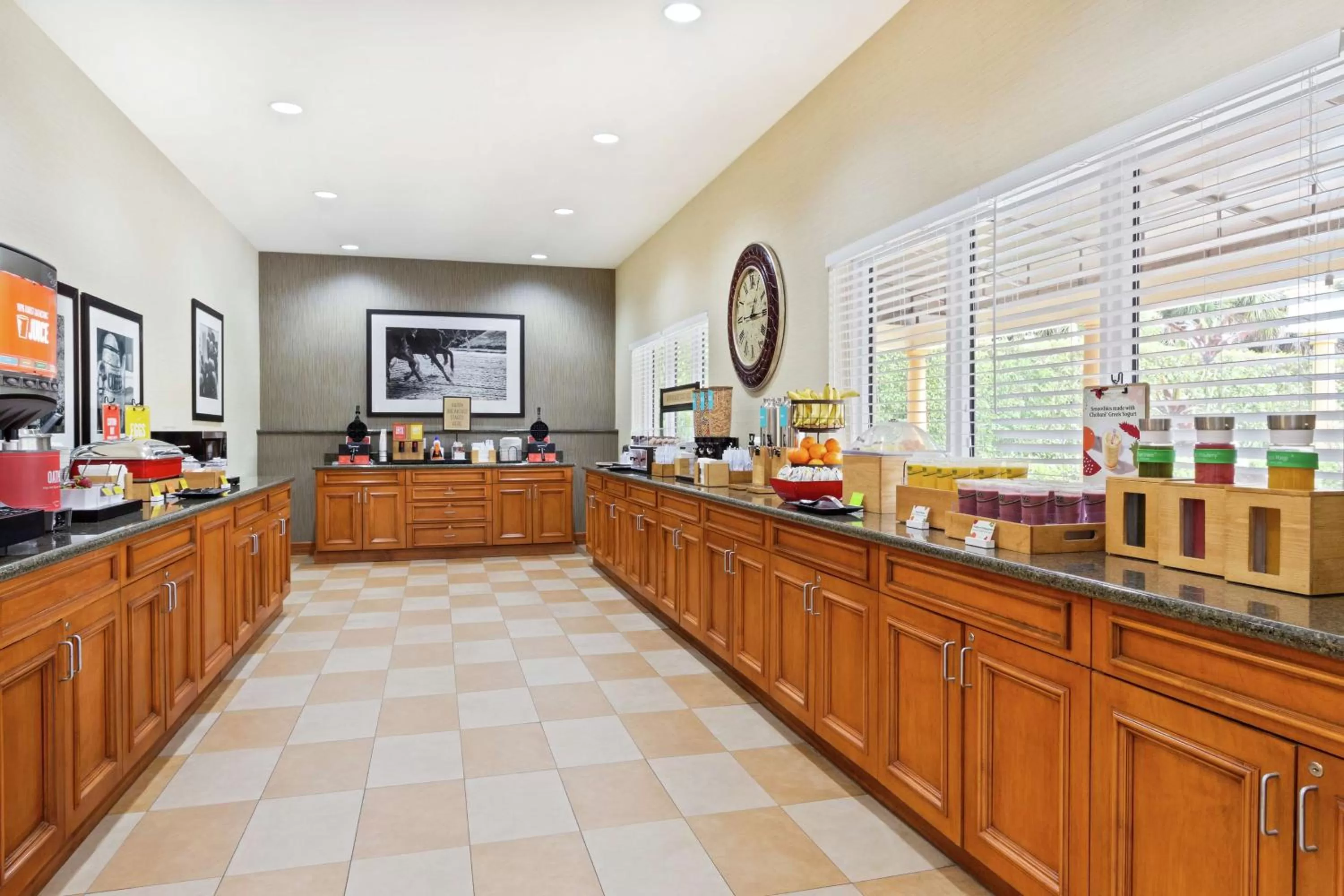 Breakfast in Hampton Inn West Palm Beach-Lake Worth-Turnpike