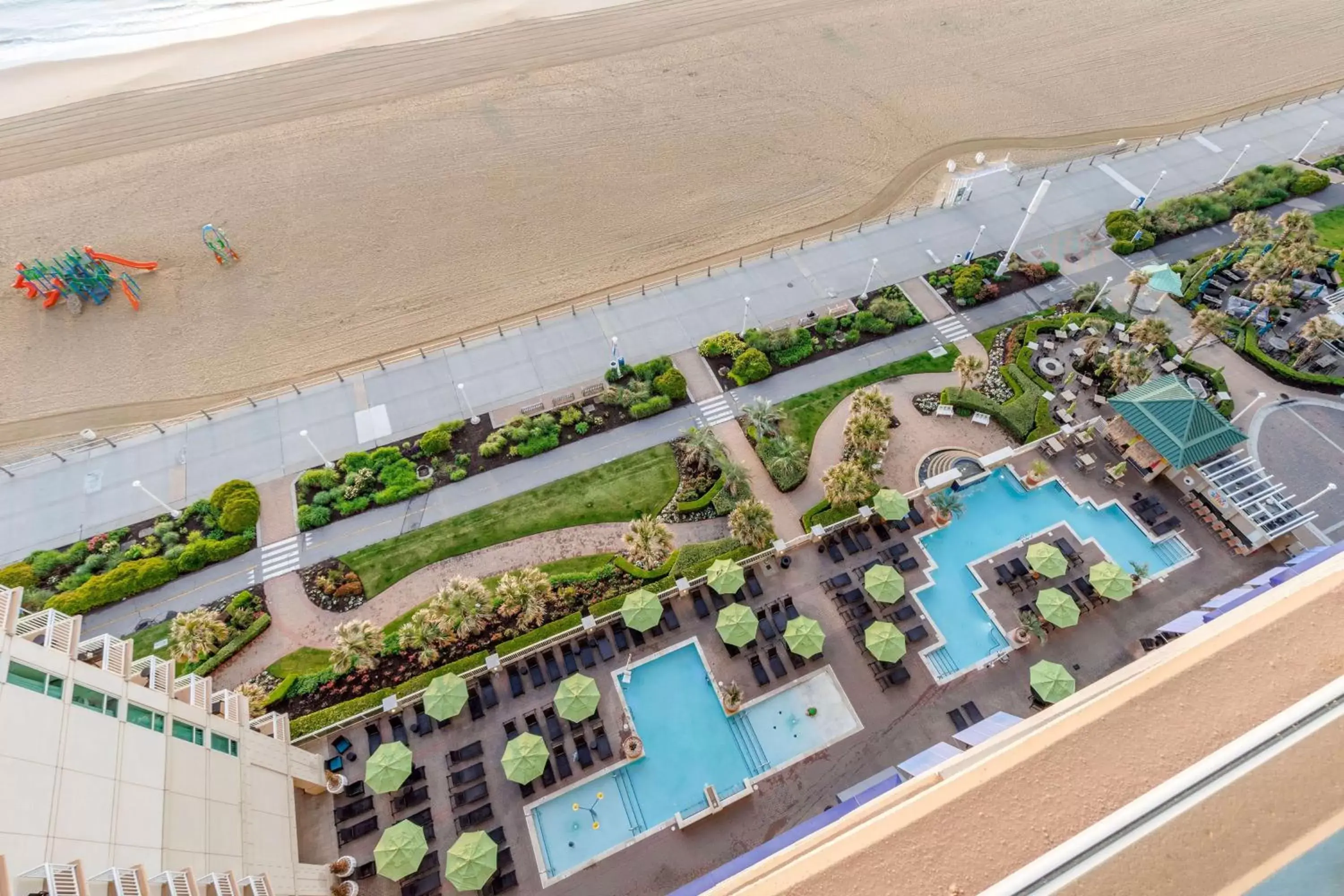 Pool view, Bird's-eye View in Hilton Vacation Club Ocean Beach Club Virginia Beach