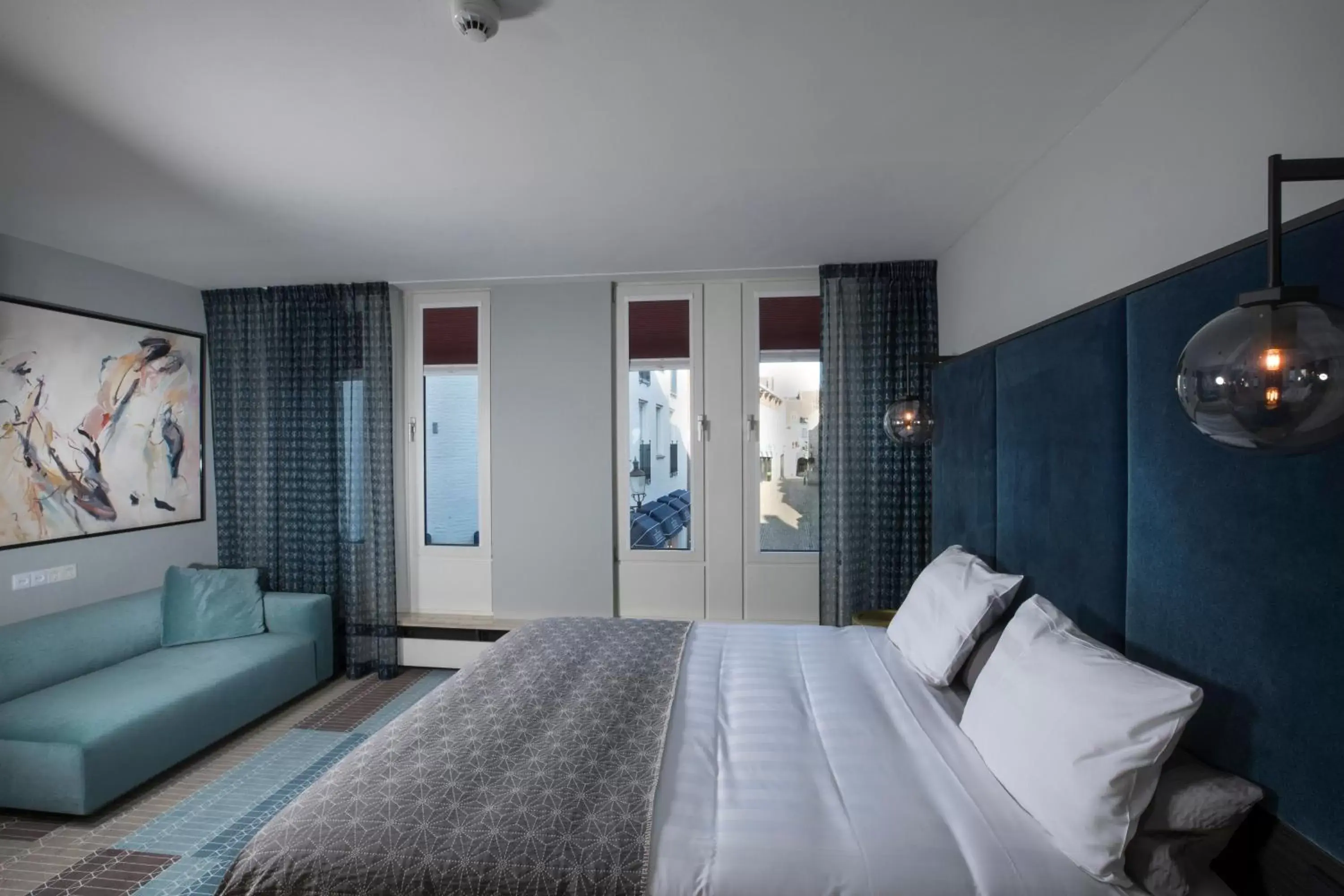 Bed in Derlon Hotel Maastricht