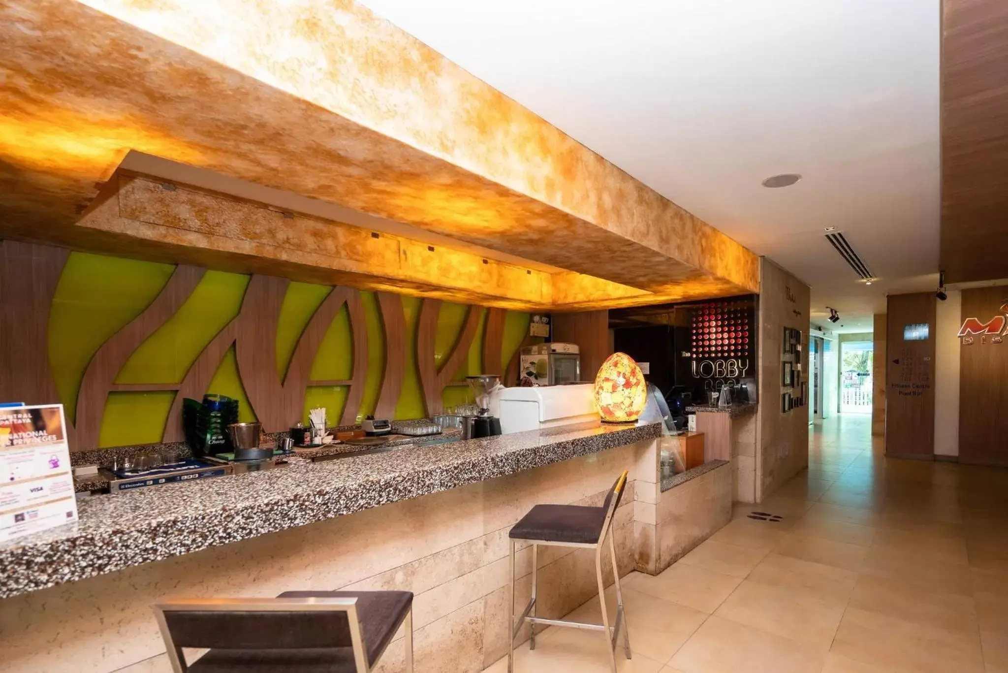 Lounge or bar in Centara Pattaya Hotel