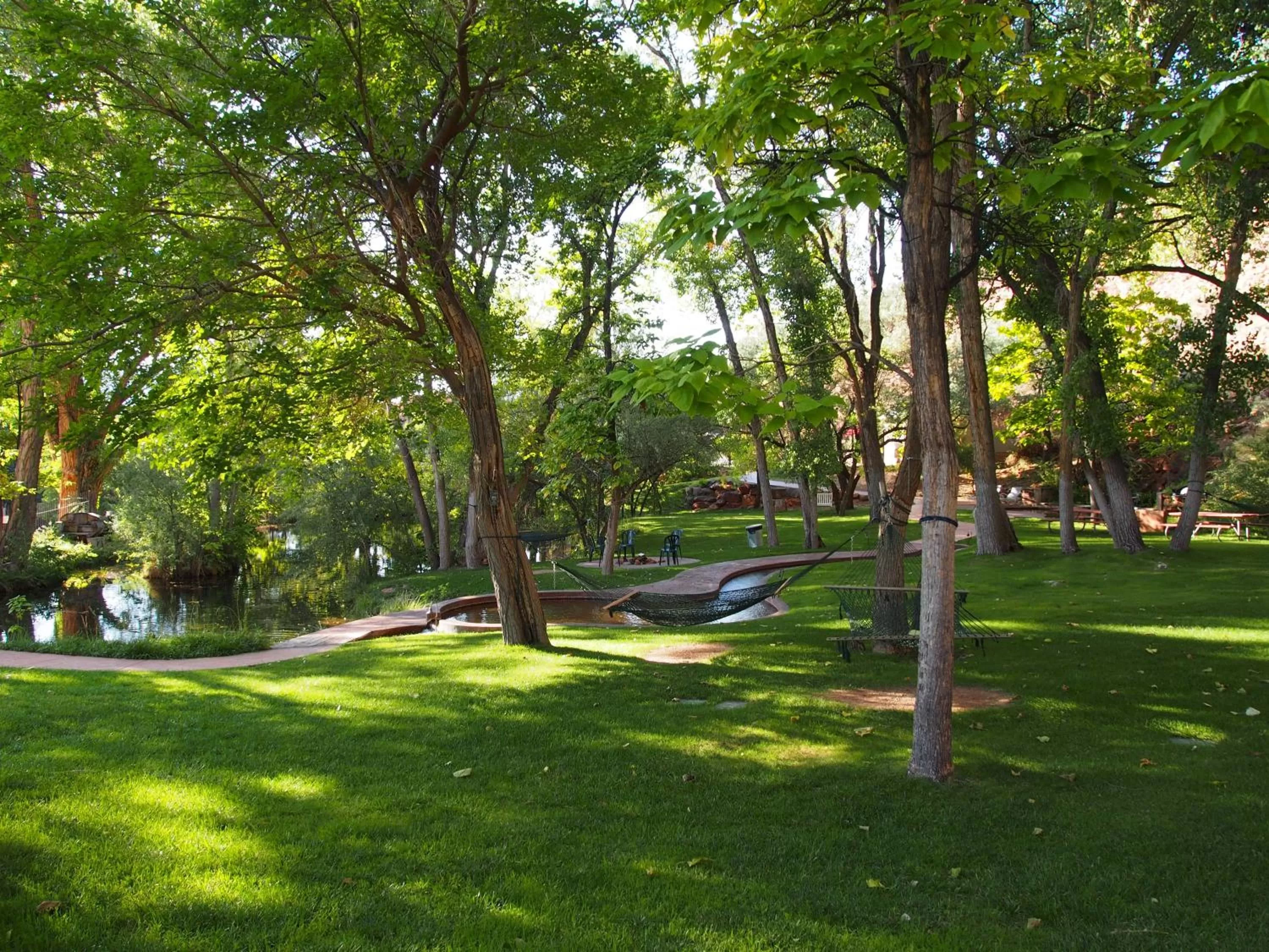 Spa and wellness centre/facilities, Garden in Moab Springs Ranch