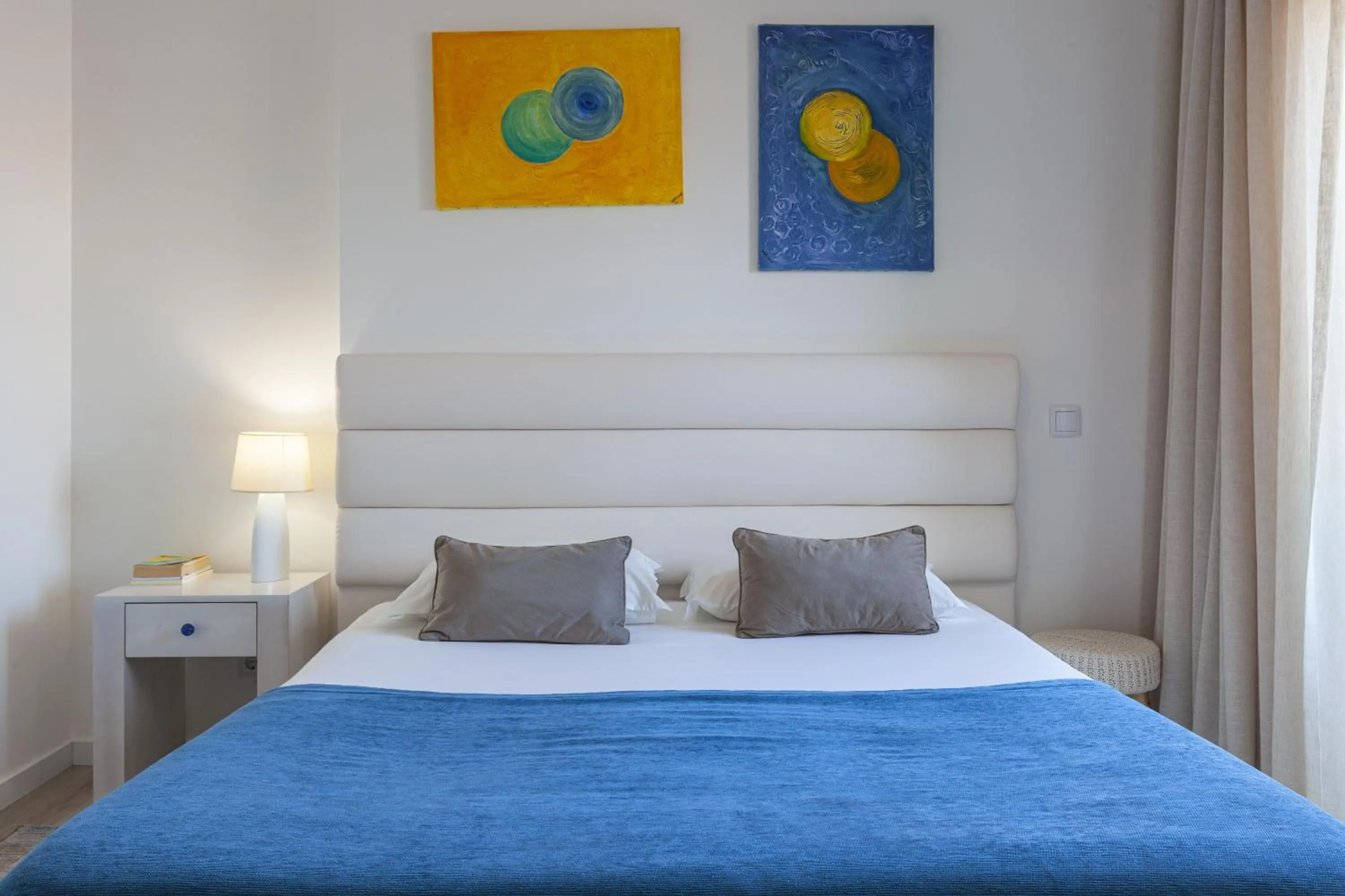 Bedroom, Bed in Boutique Hotel Casa do Outeiro - Arts & Crafts