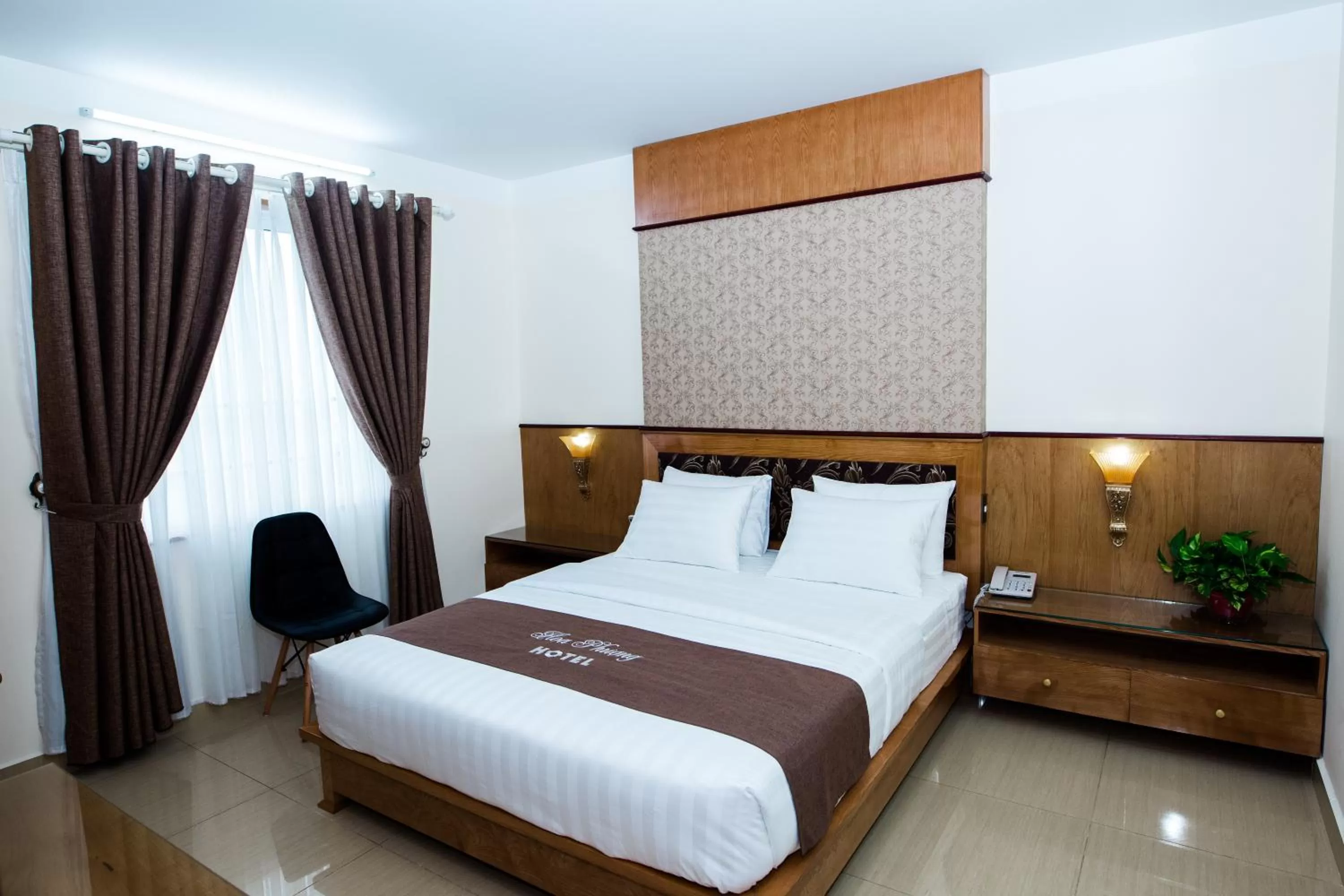 Bed in Hoa Phuong Hotel