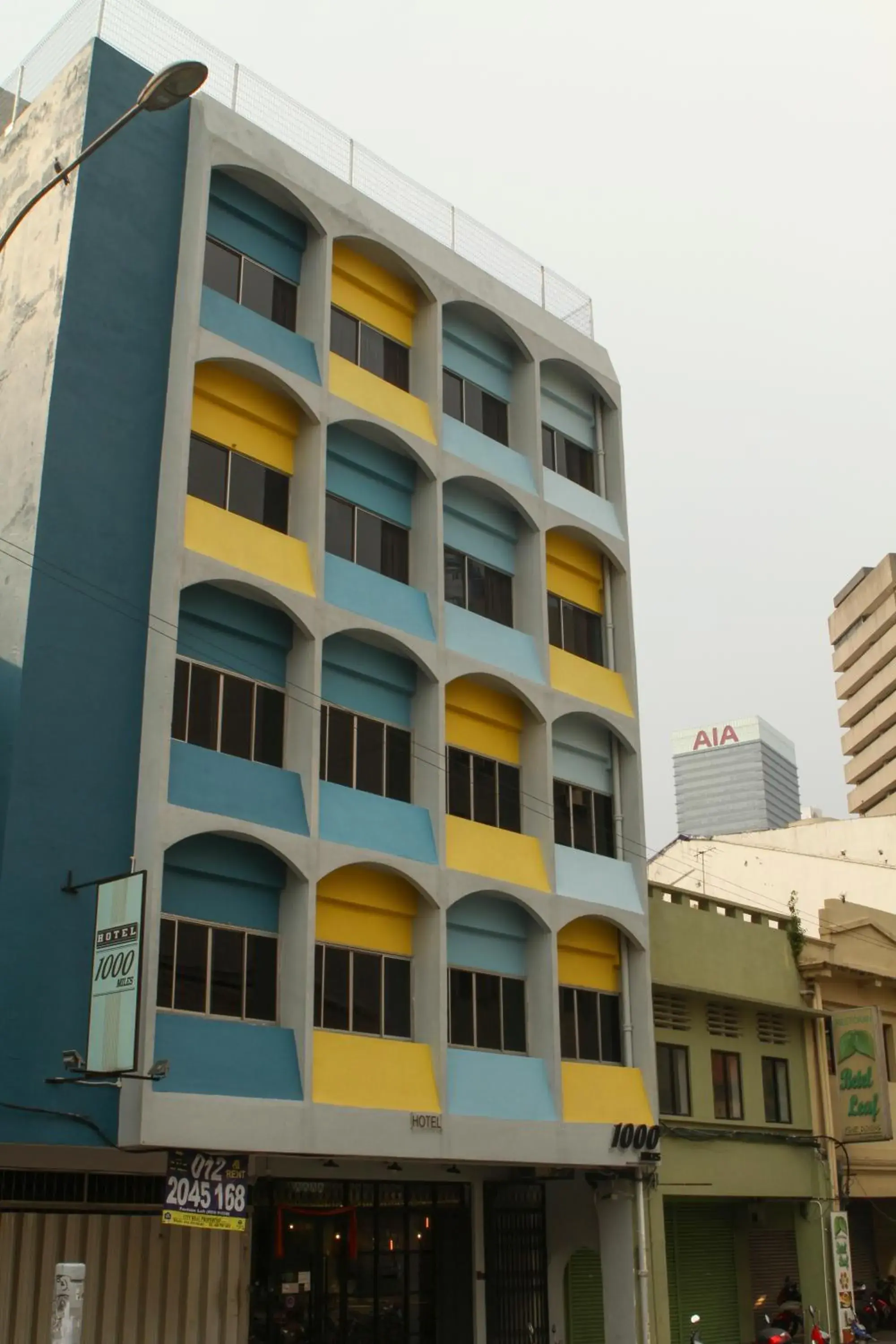 Facade/entrance in Hotel 1000 Miles Facade/entrance in Hotel 1000 Miles