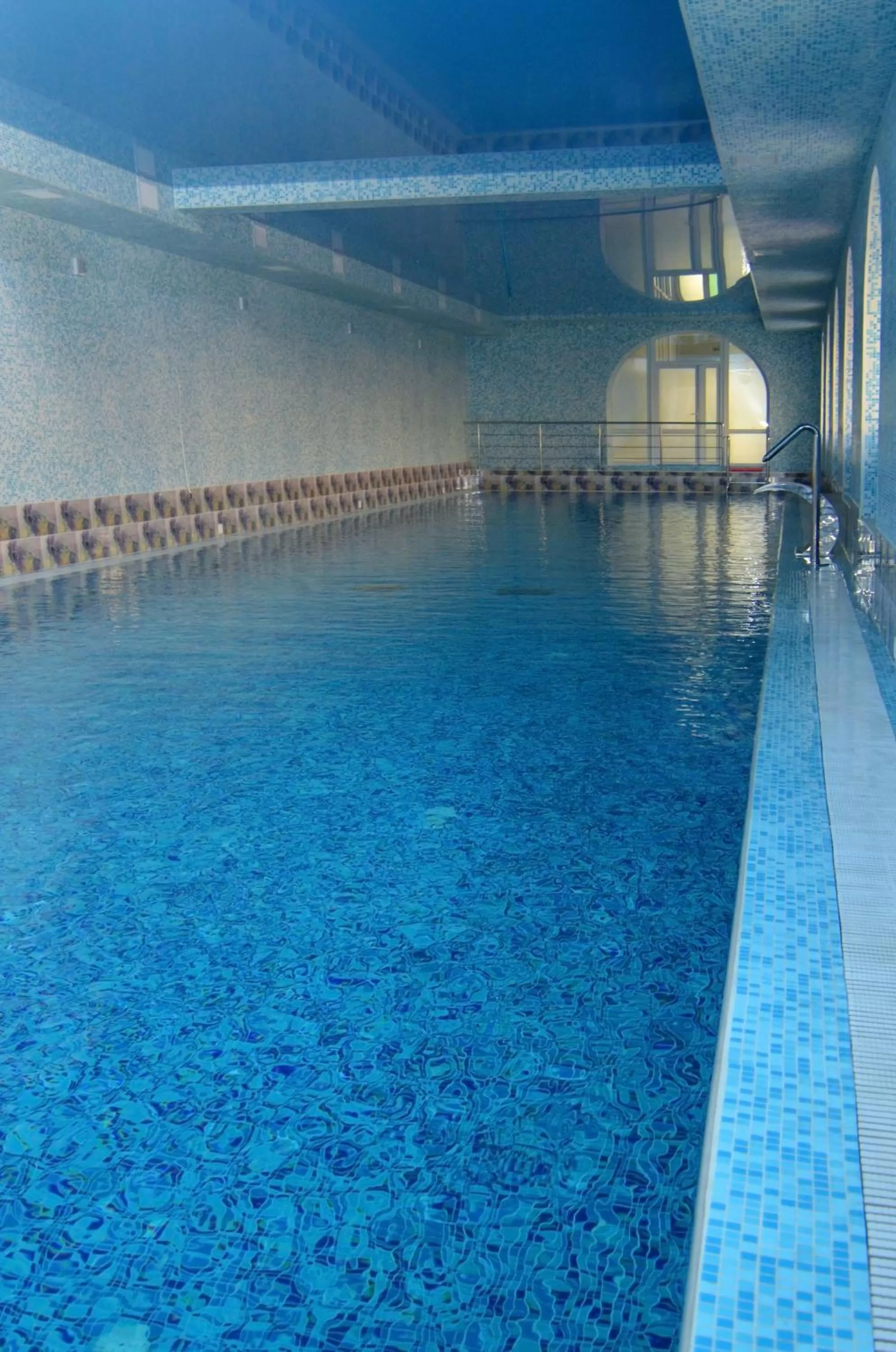 Swimming pool in Perlyna Podillyа