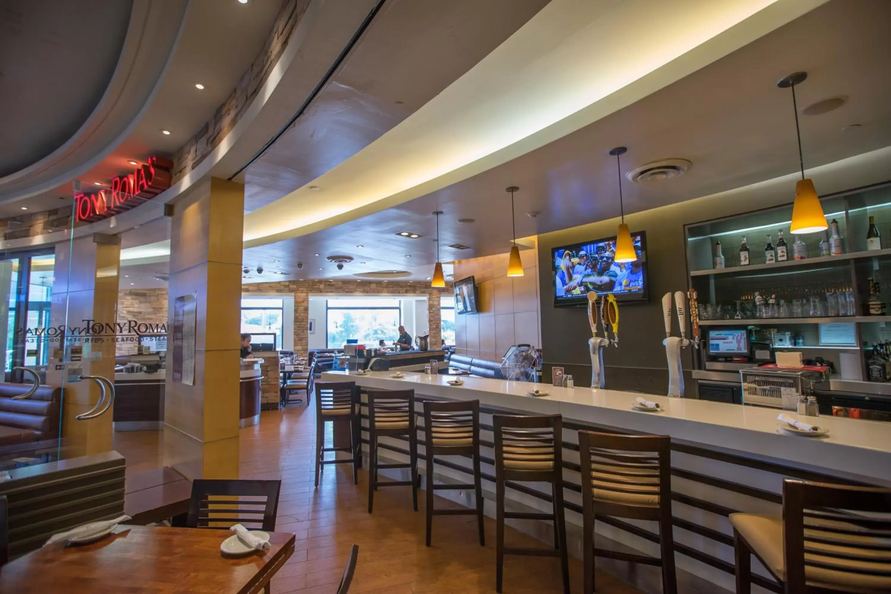 Restaurant/places to eat in Royal Orchid Hotel Guam Restaurant/places to eat in Royal Orchid Hotel Guam