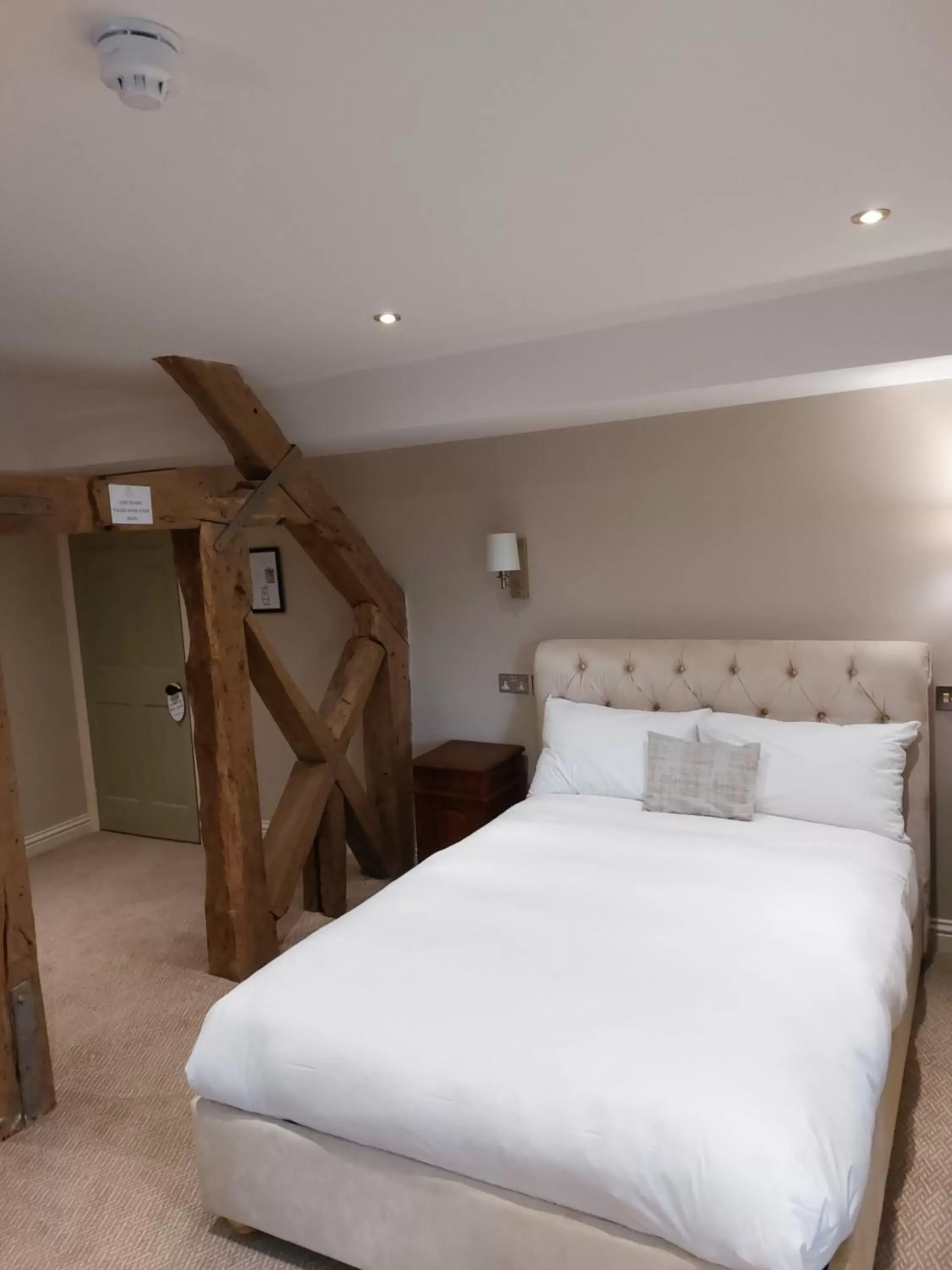 Bedroom, Bed in Owston Hall Hotel