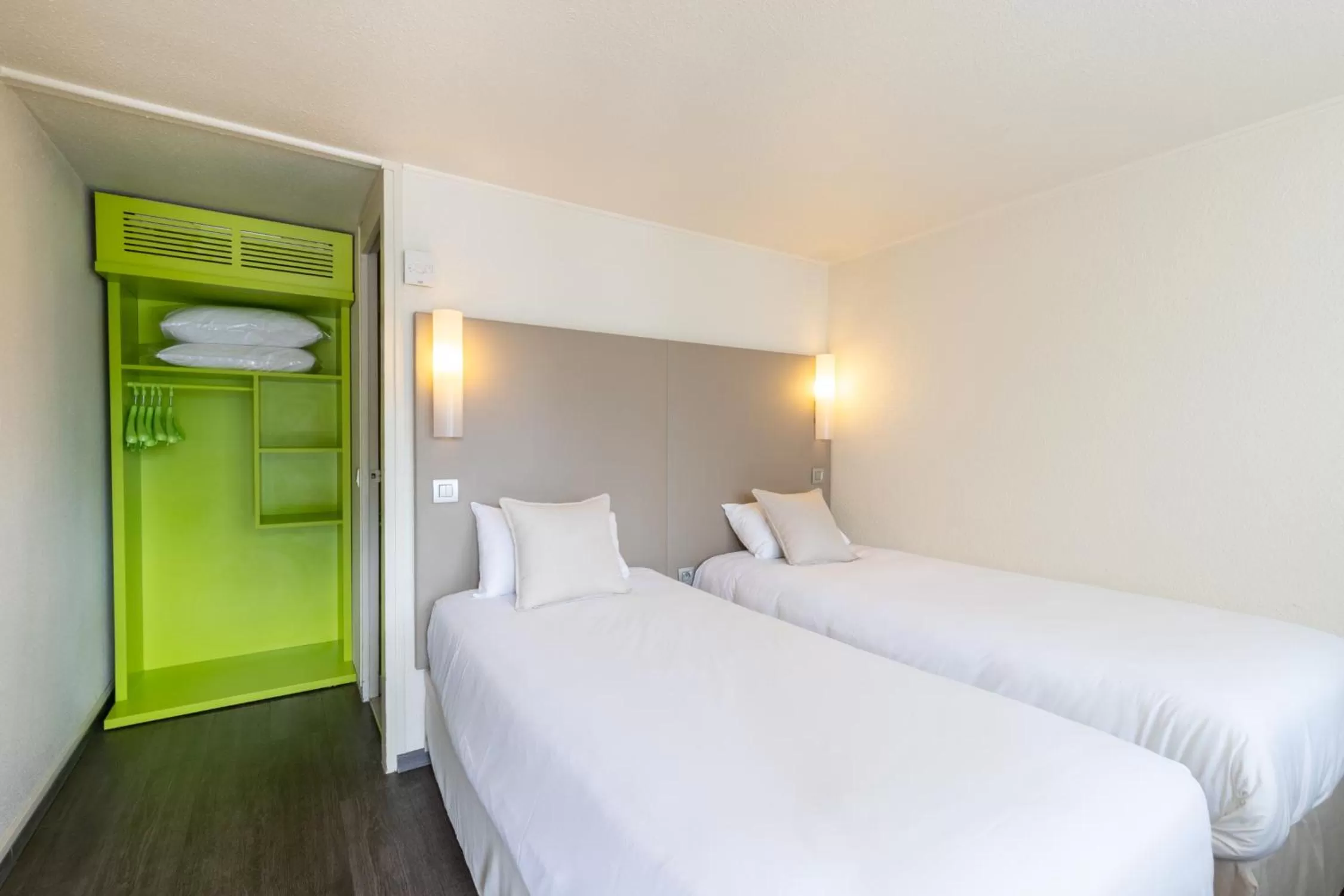 Bed in Campanile Reims Sud Bezannes