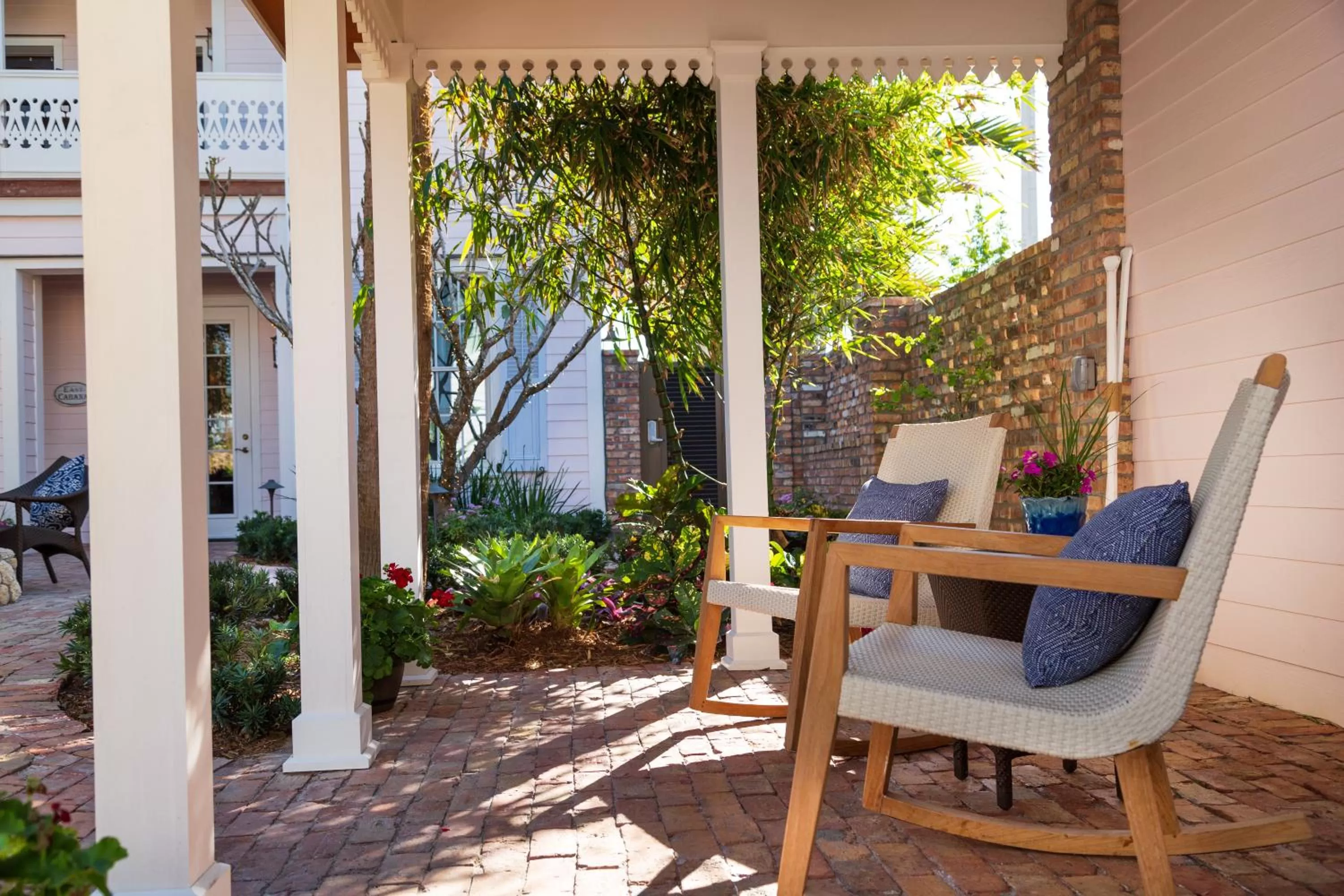 Property building in Port d'Hiver Bed and Breakfast