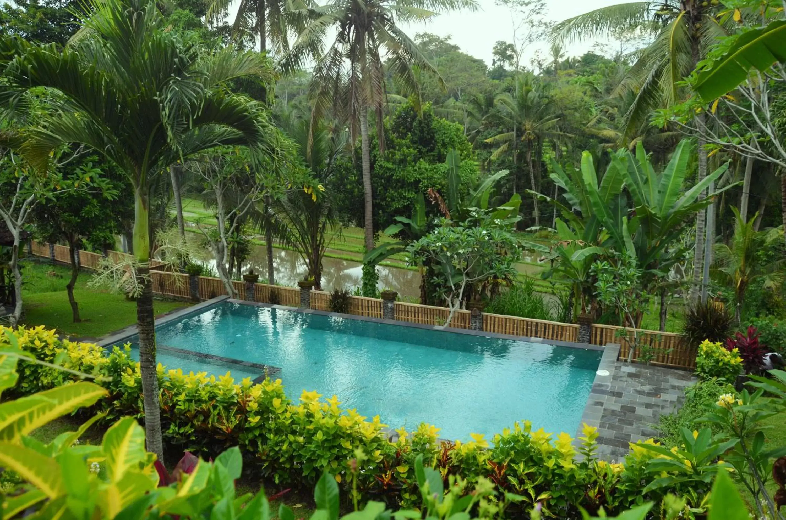 Swimming Pool in Puri Taman Sari